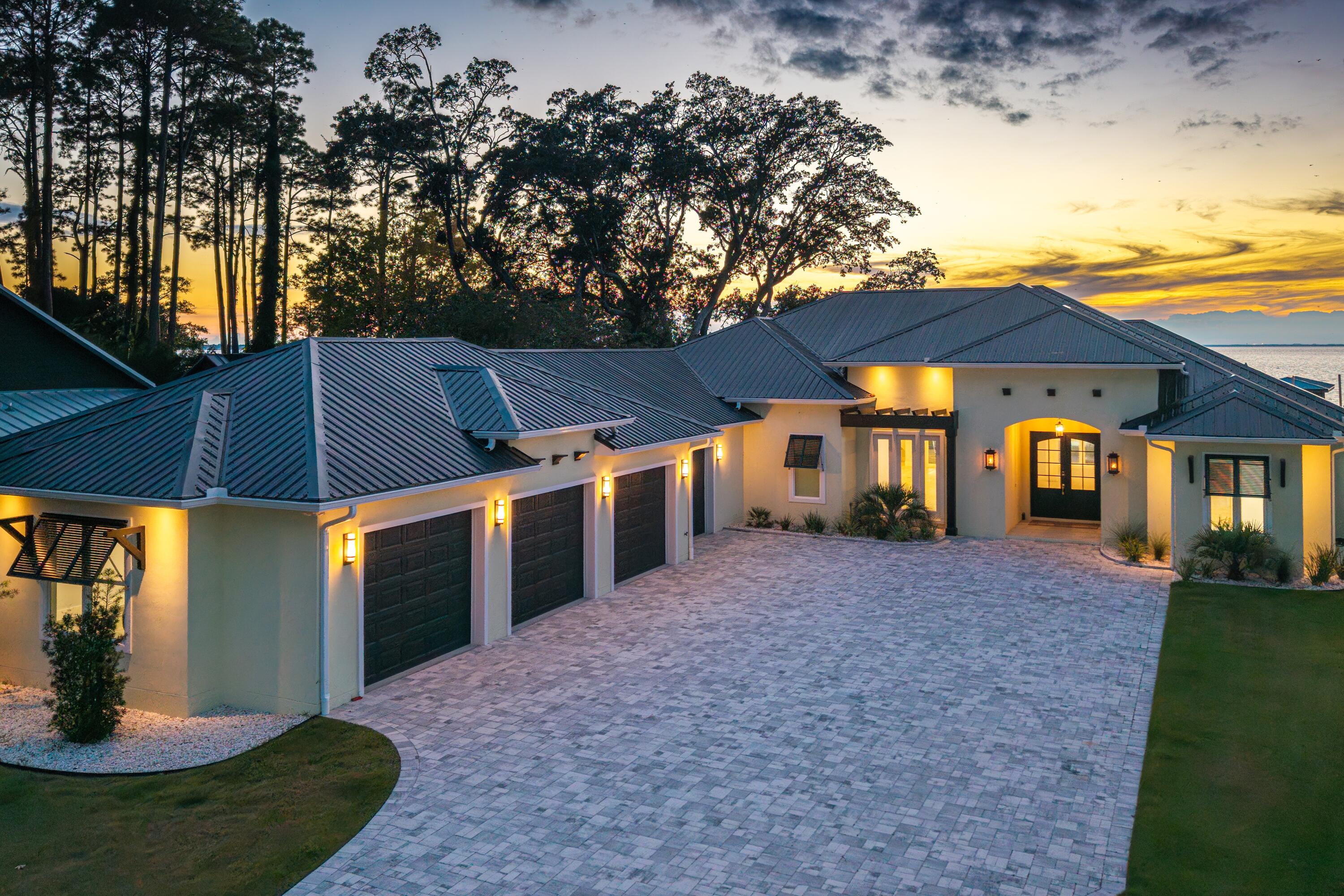 DRIFTWOOD ESTATES - Residential