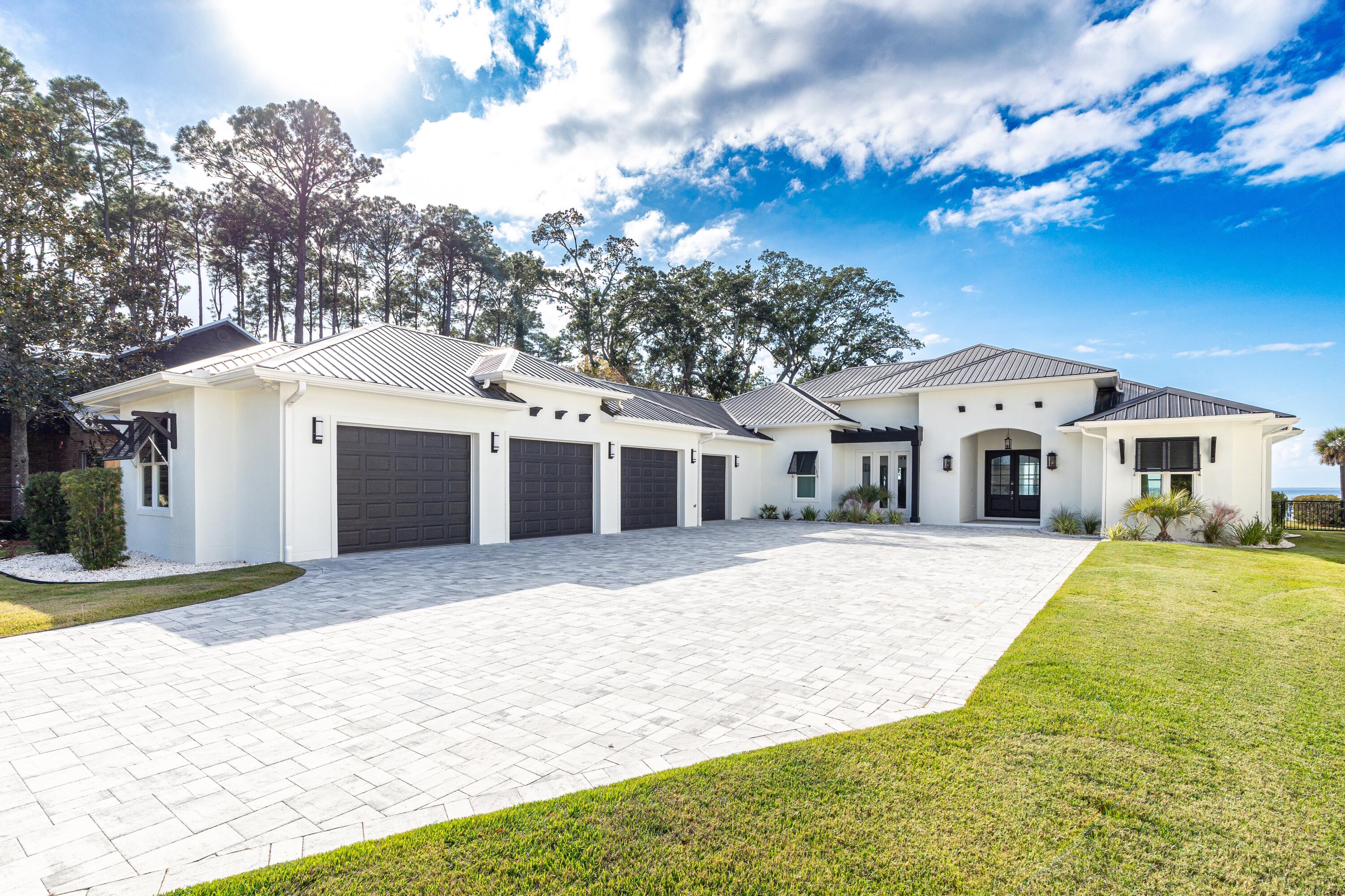 DRIFTWOOD ESTATES - Residential