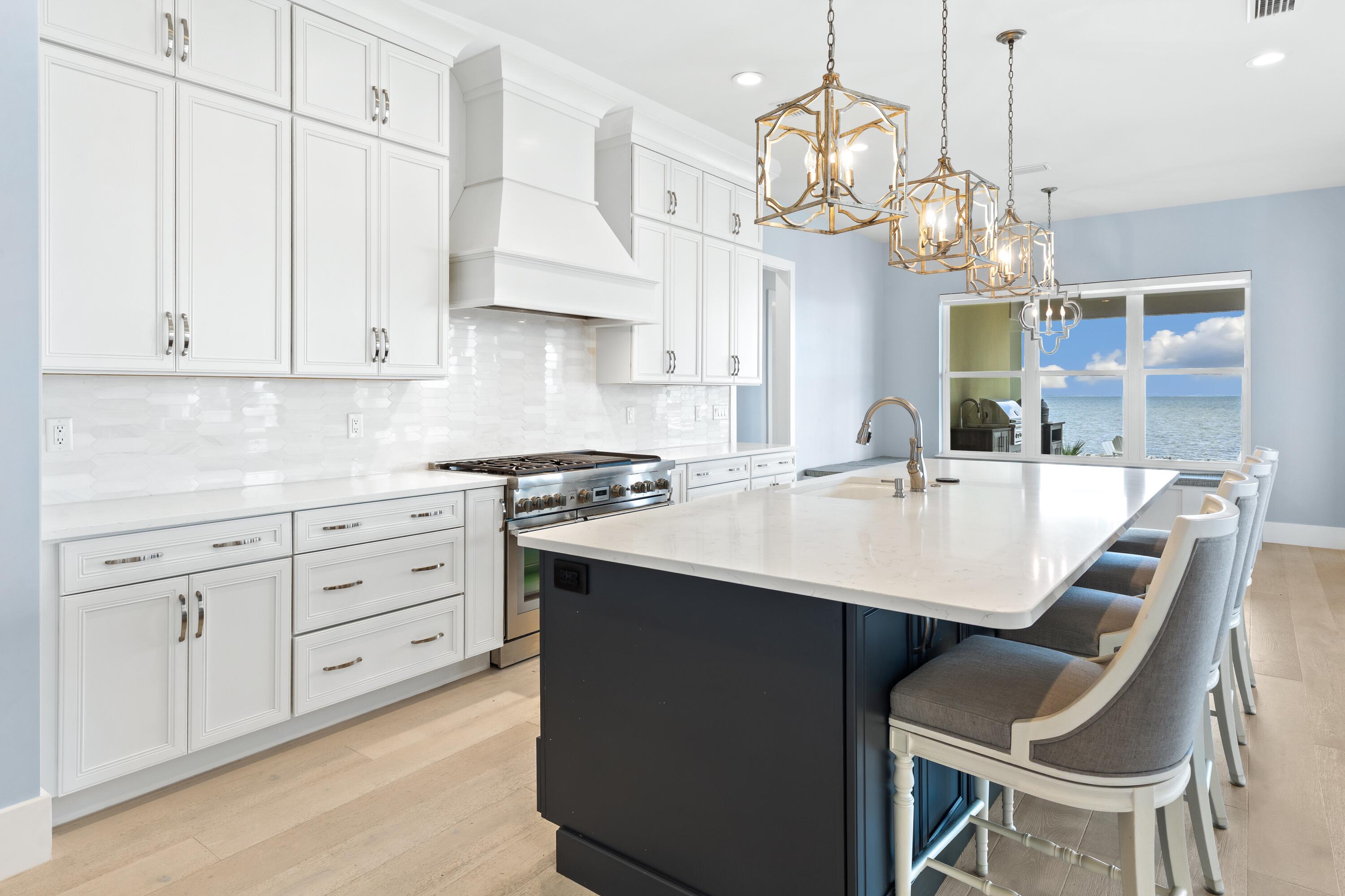 DRIFTWOOD ESTATES - Residential