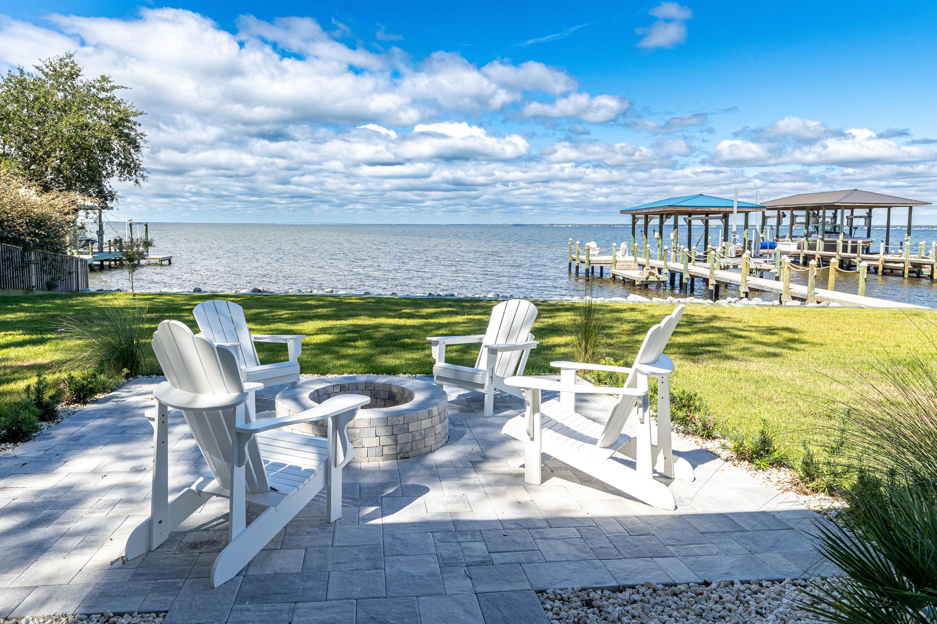 DRIFTWOOD ESTATES - Residential