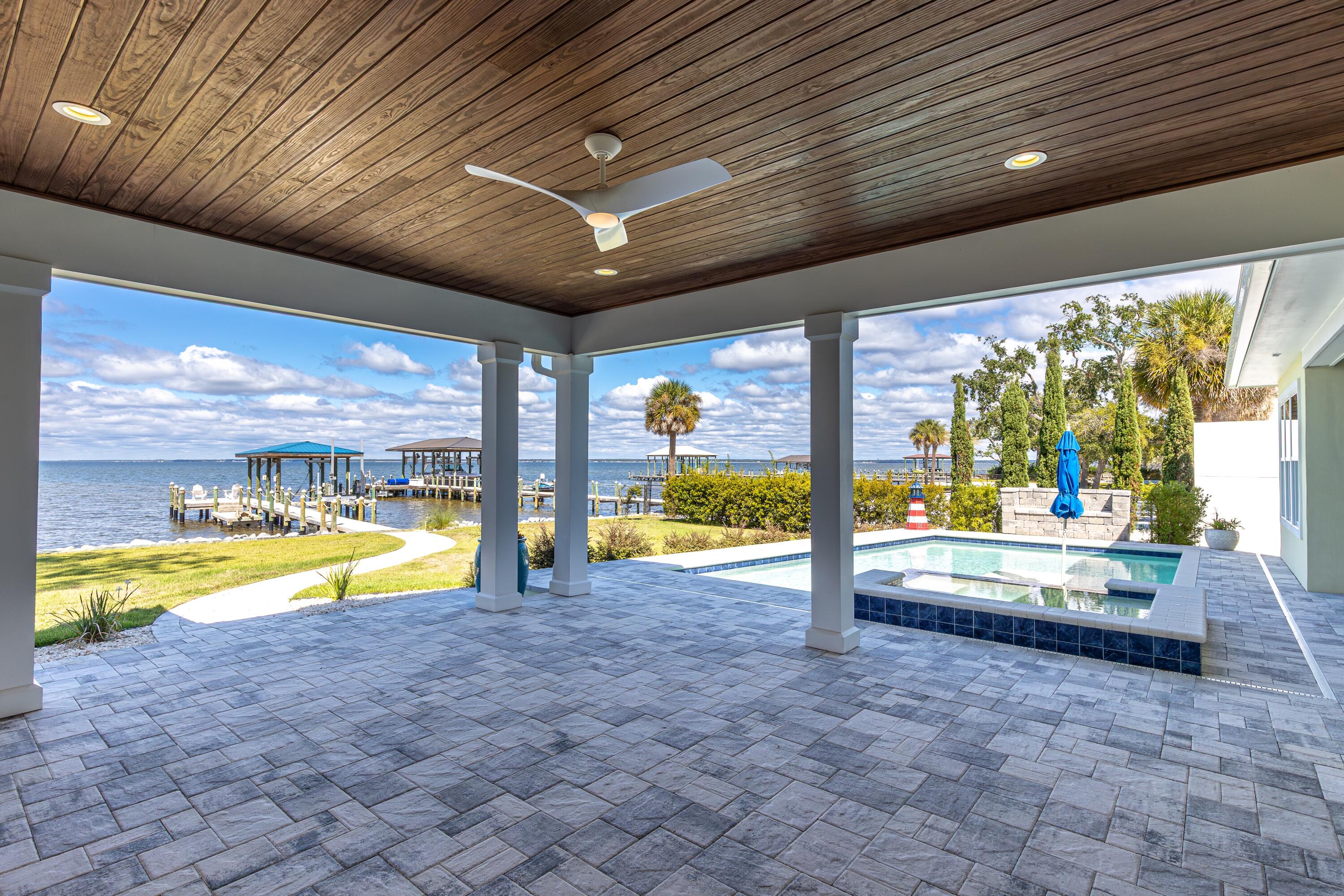 DRIFTWOOD ESTATES - Residential