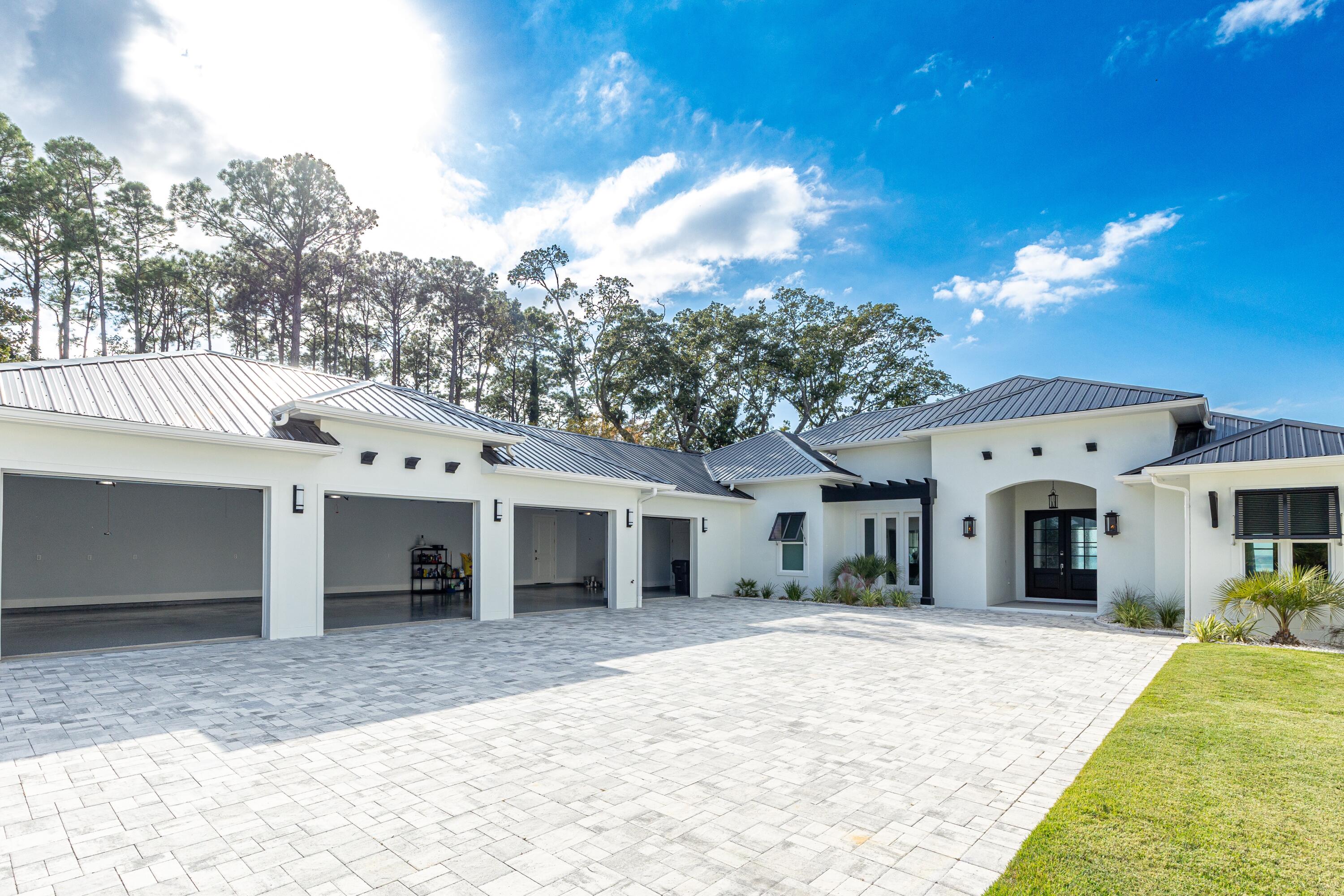 DRIFTWOOD ESTATES - Residential