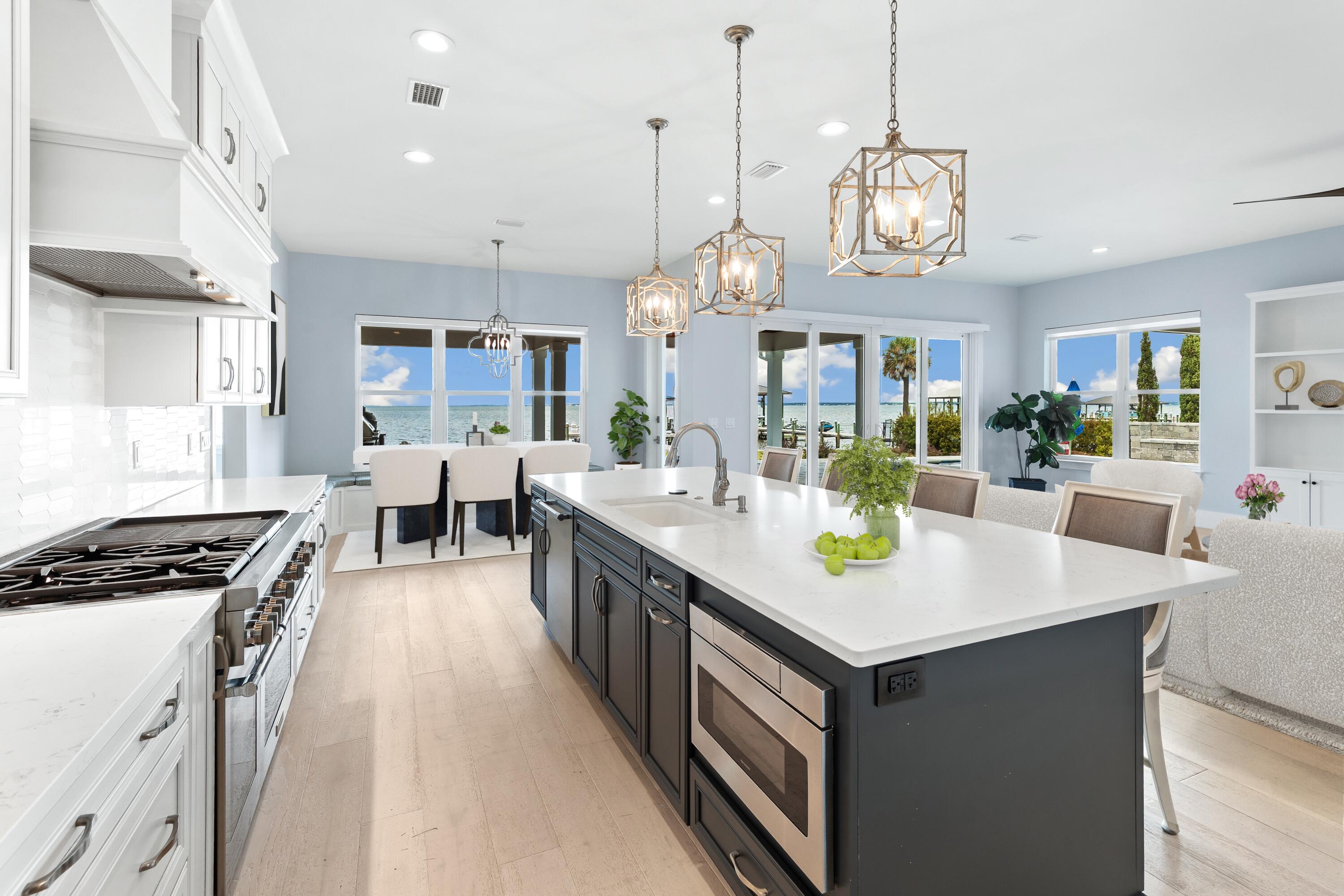 DRIFTWOOD ESTATES - Residential
