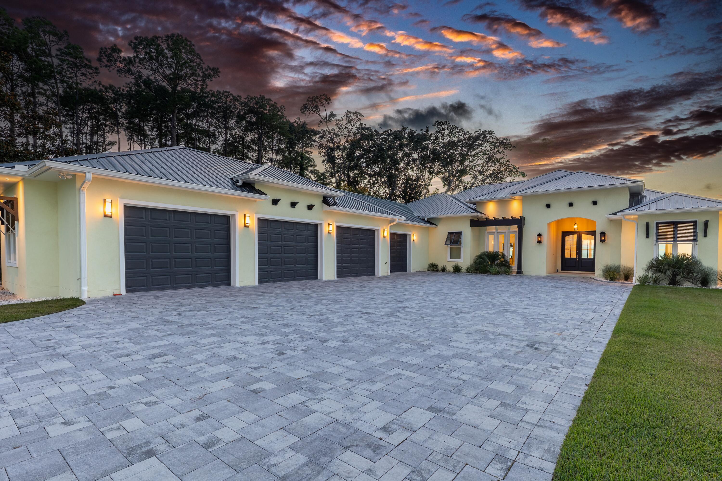 DRIFTWOOD ESTATES - Residential