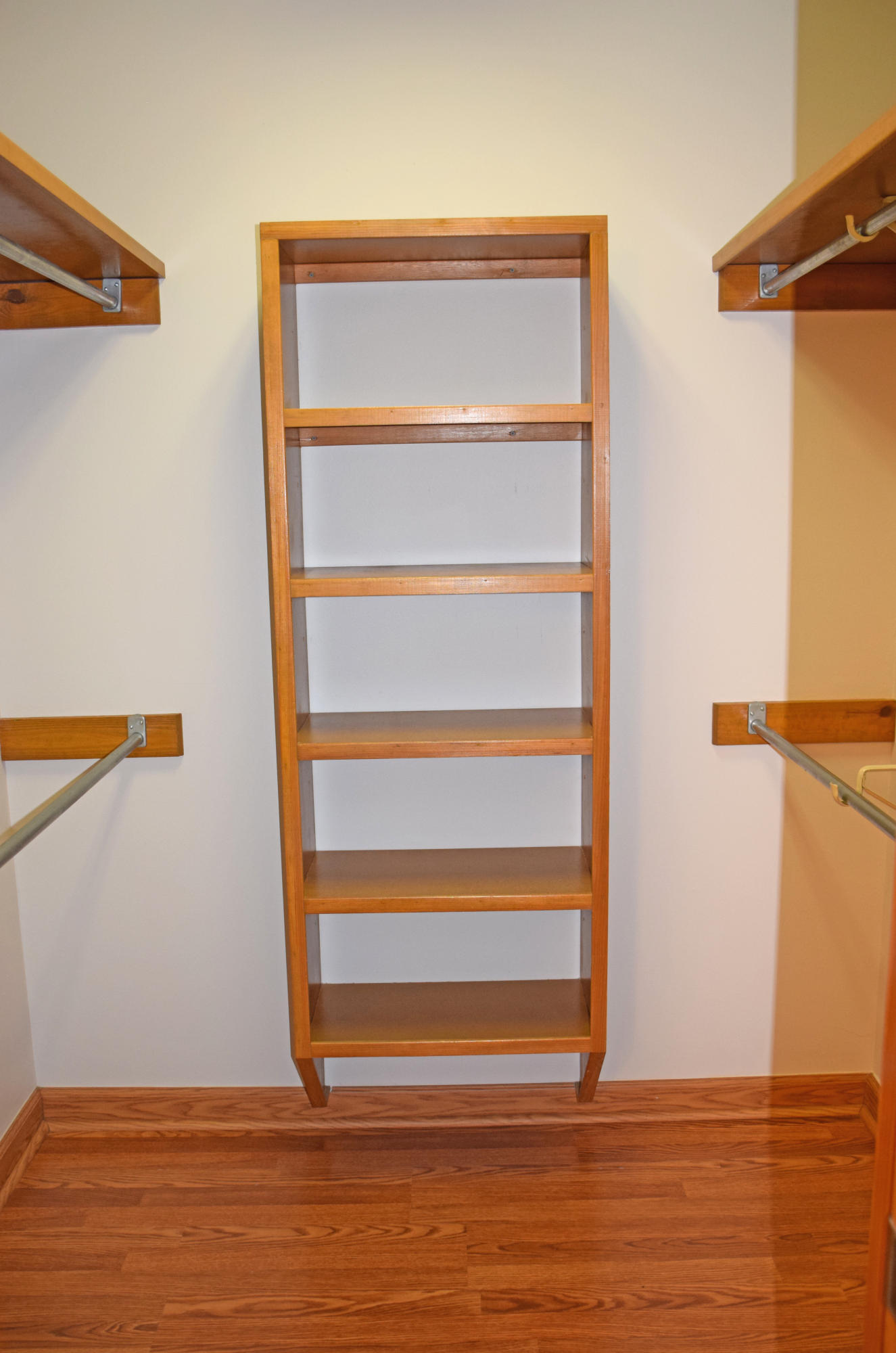 CEDAR RIDGE PH 10 - Residential