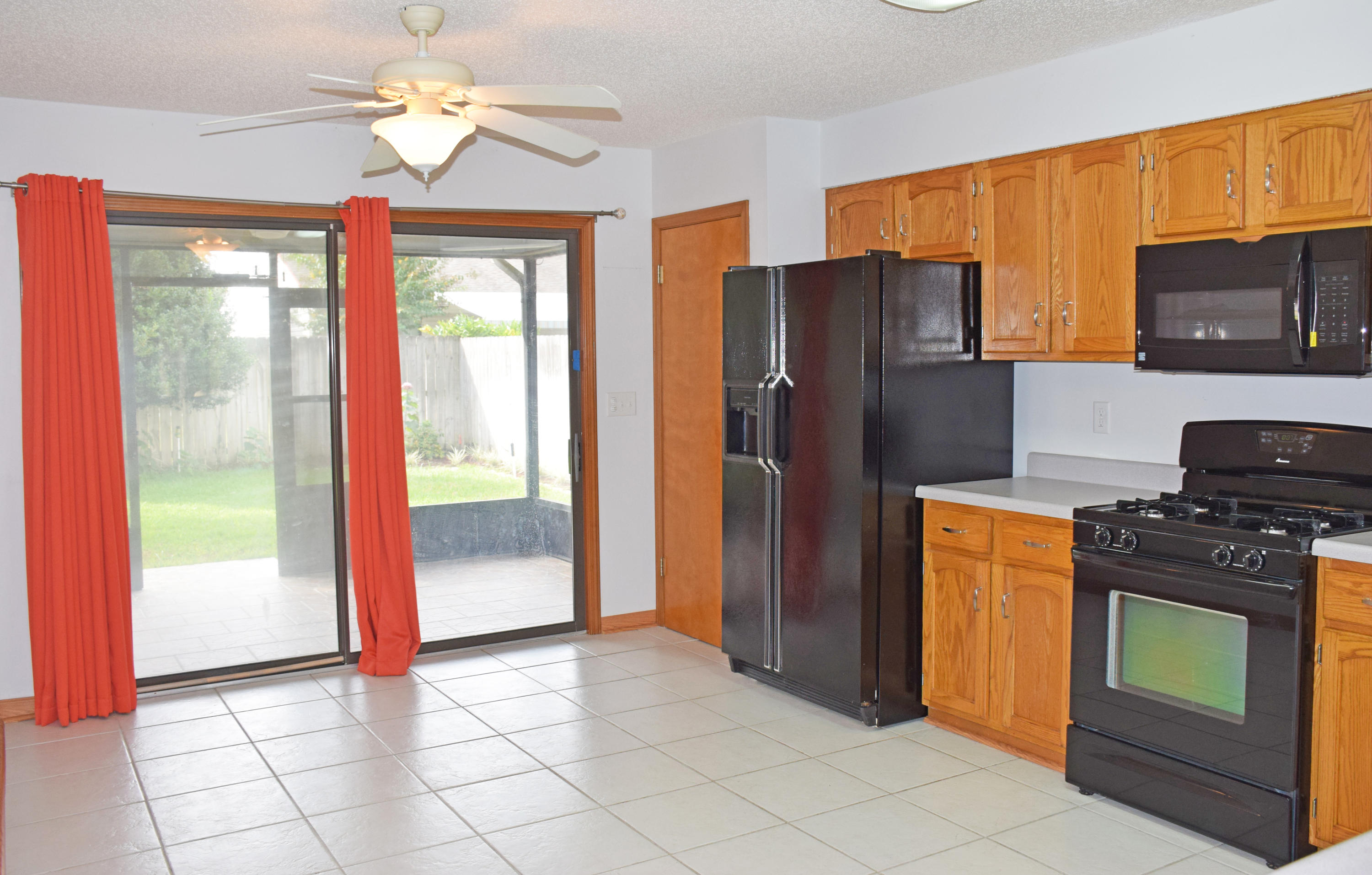 CEDAR RIDGE PH 10 - Residential