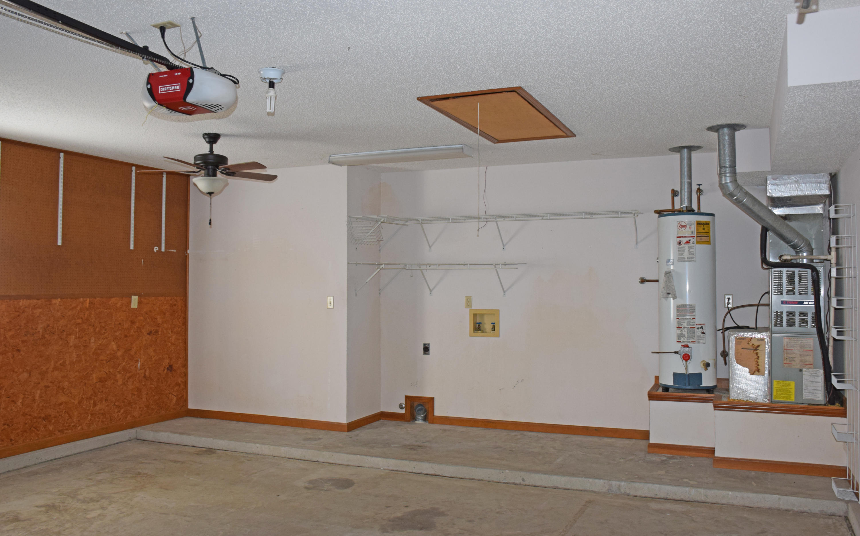 CEDAR RIDGE PH 10 - Residential