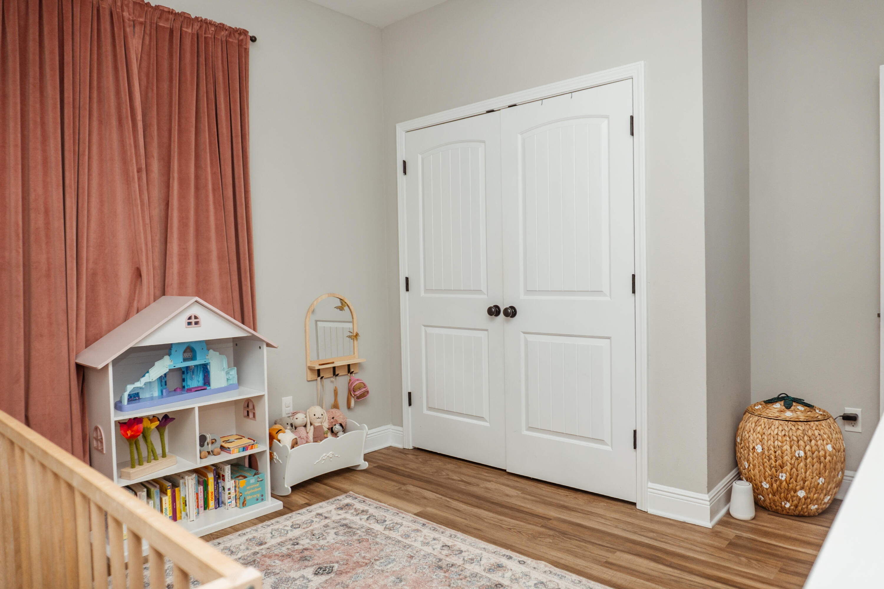 PINNACLE POINT - Residential Lease