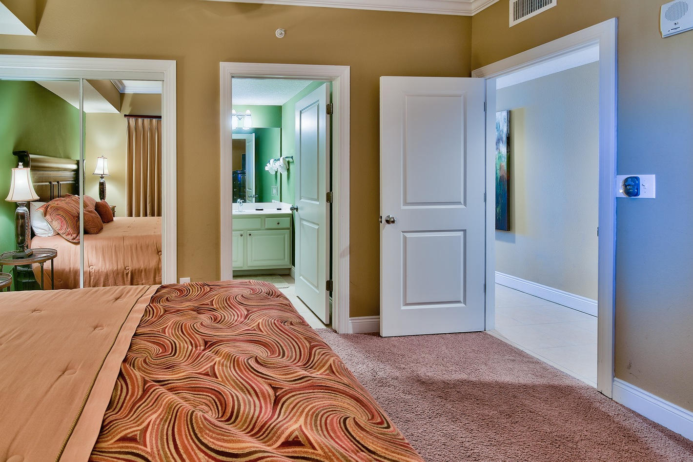 PALAZZO CONDOMINIUM - Residential