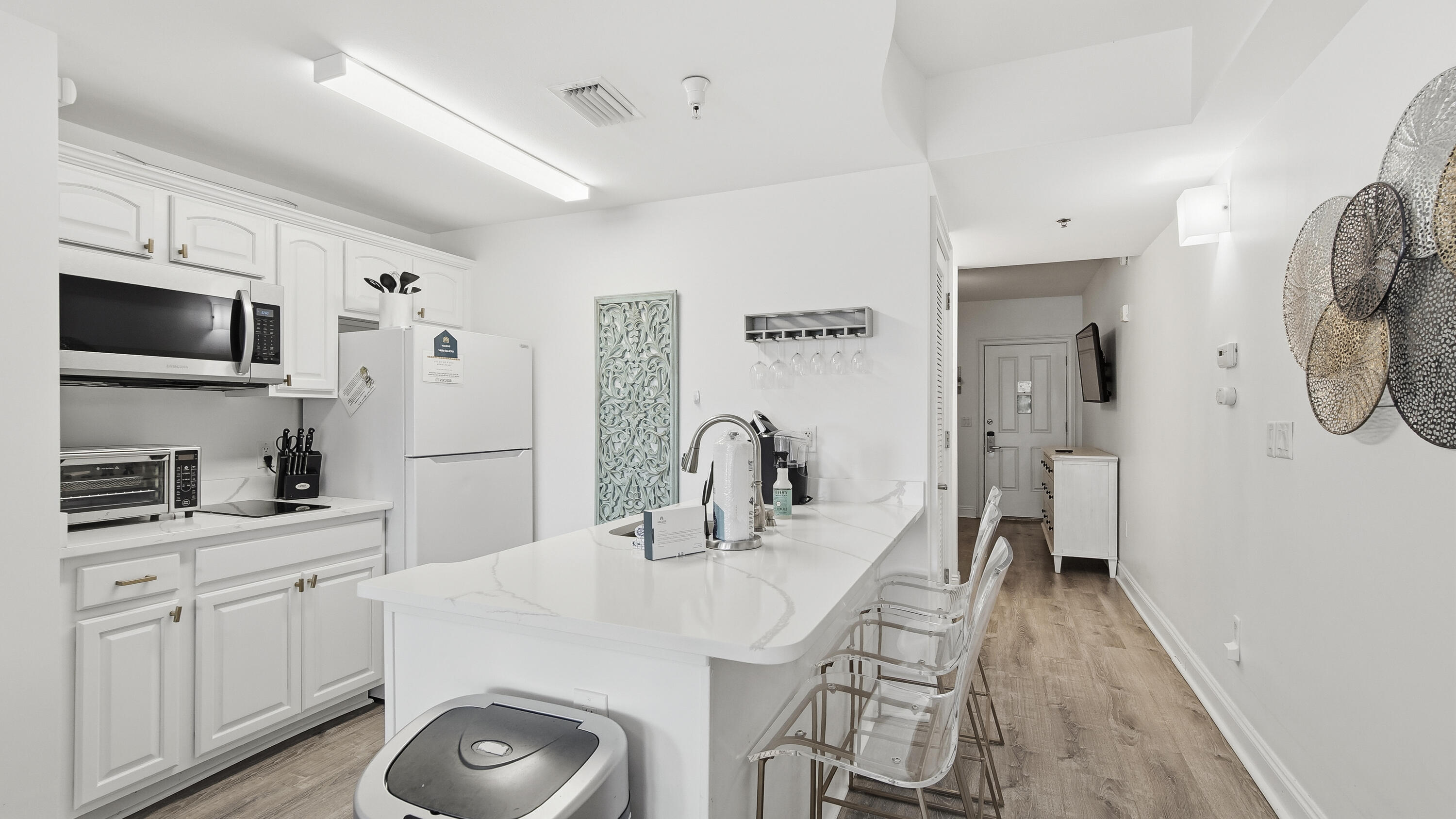 Carillon Beach Inn - Residential