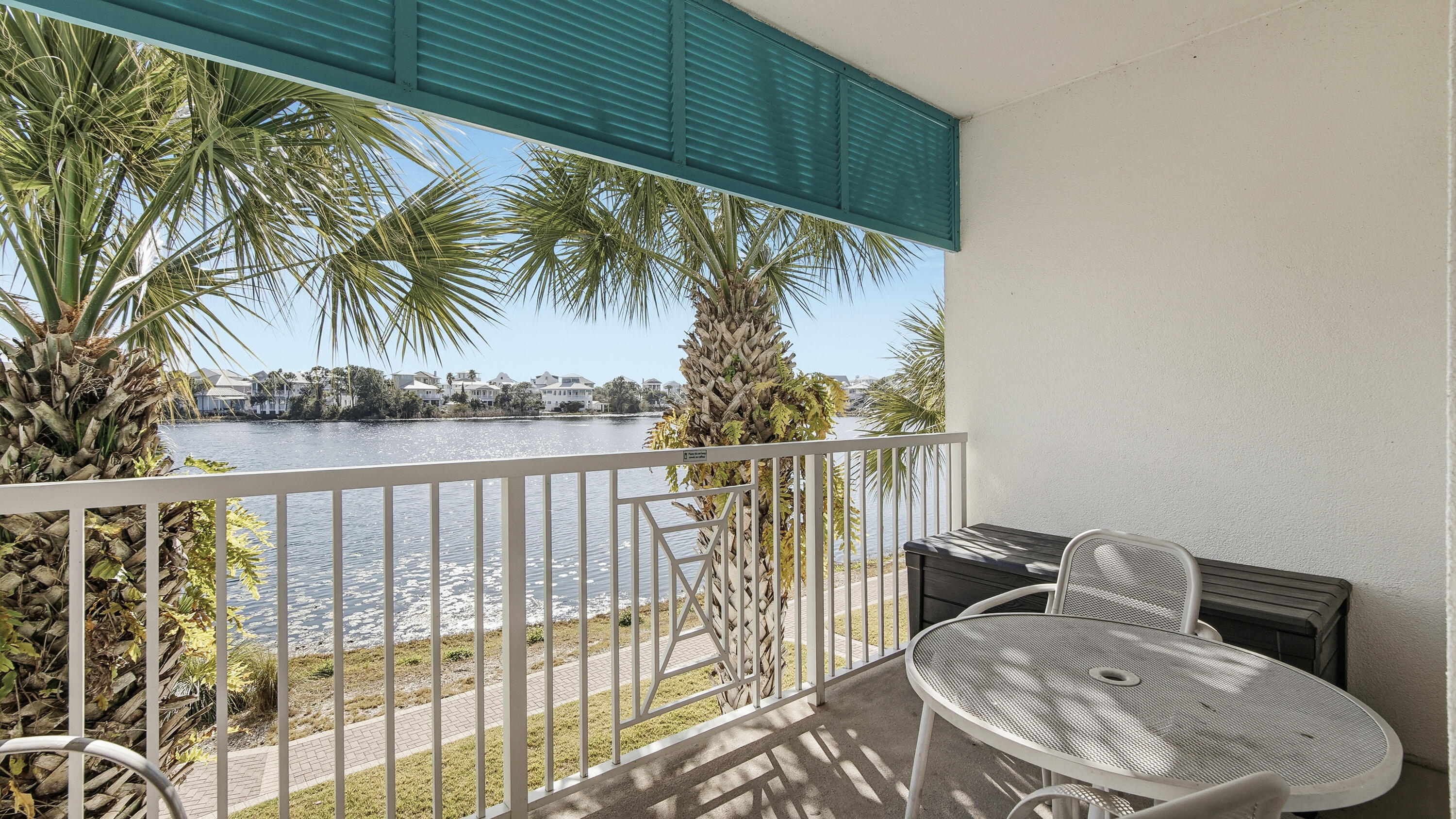 Carillon Beach Inn - Residential