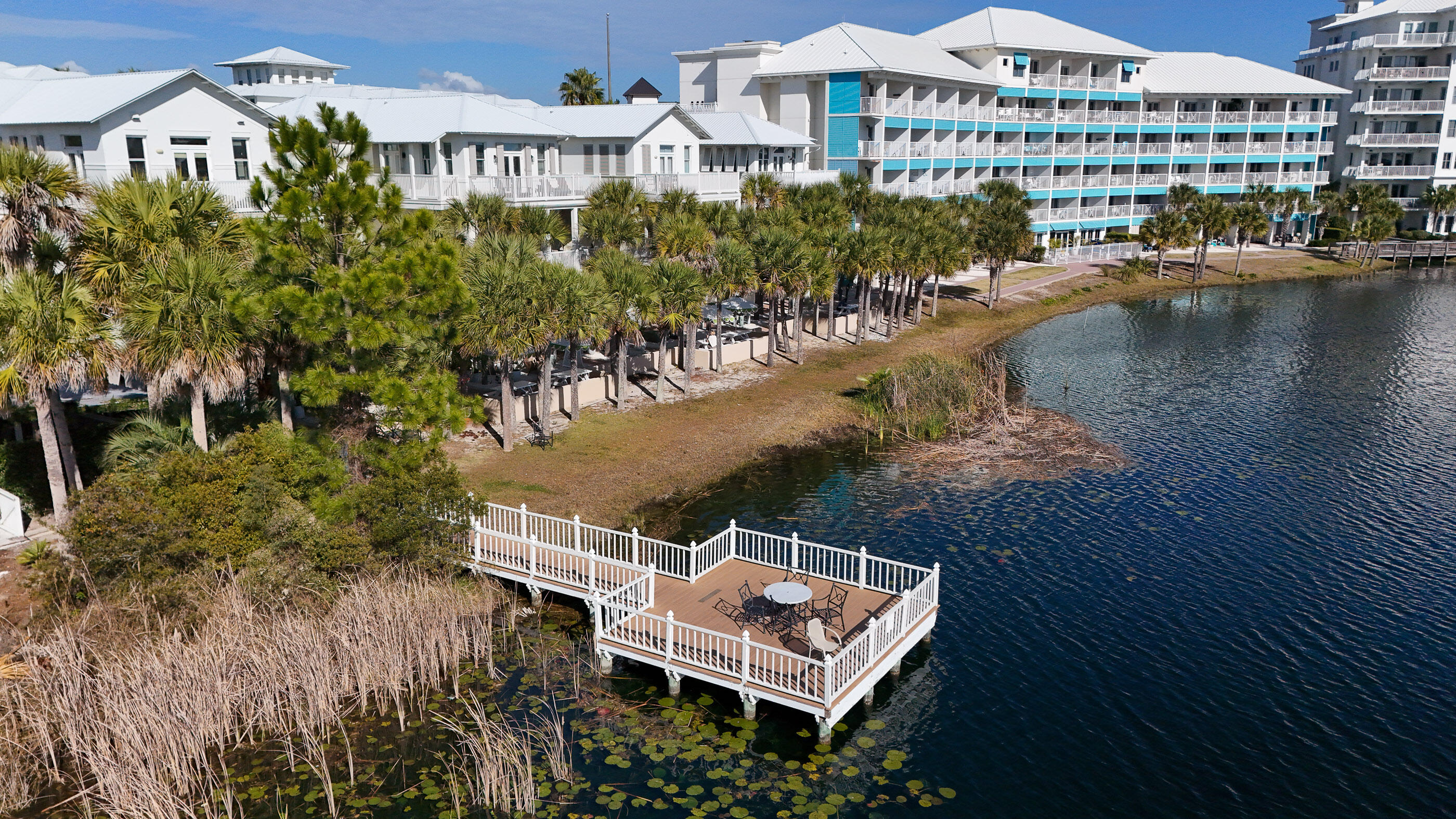 Carillon Beach Inn - Residential
