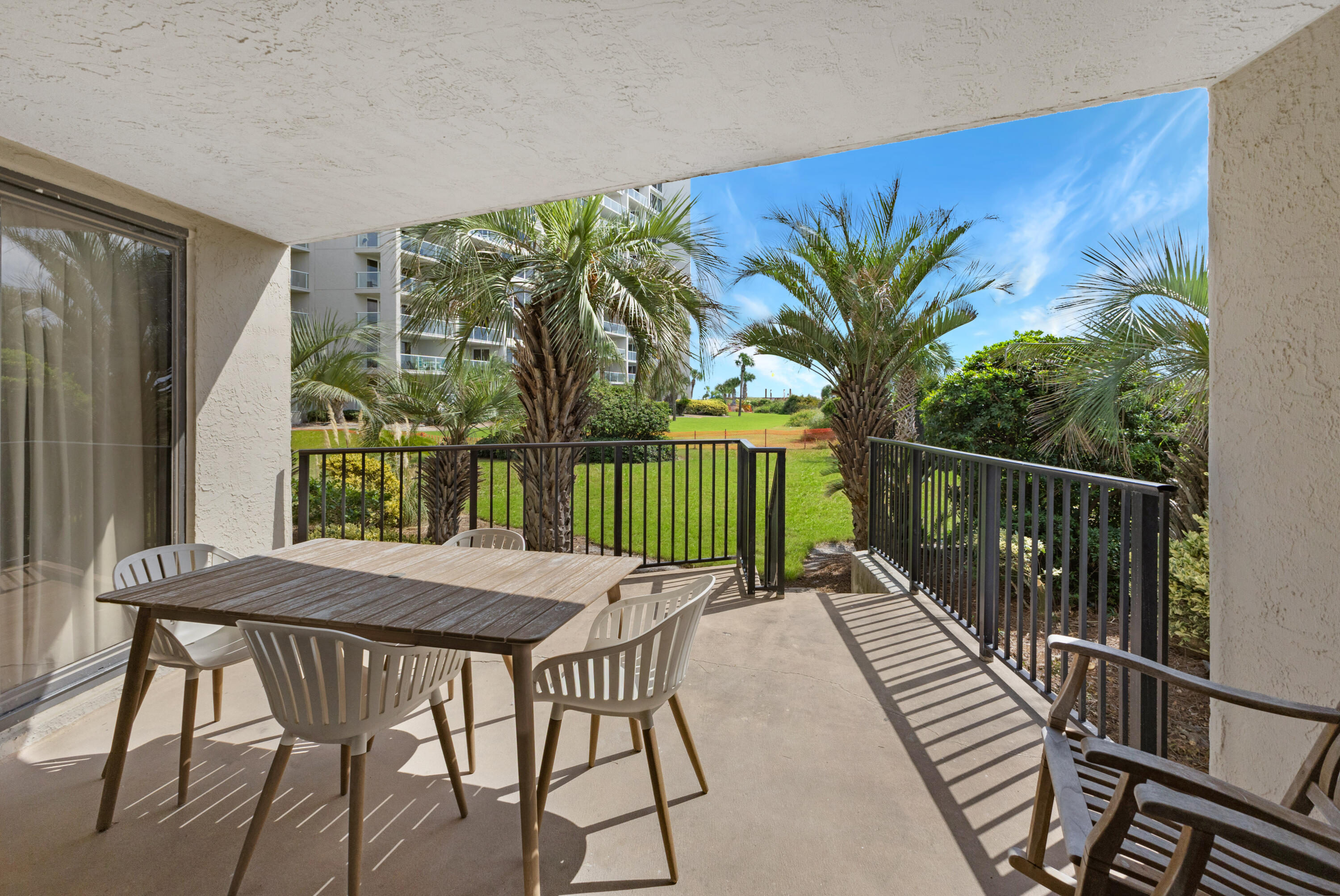 BEACHSIDE 1 CONDO - Residential