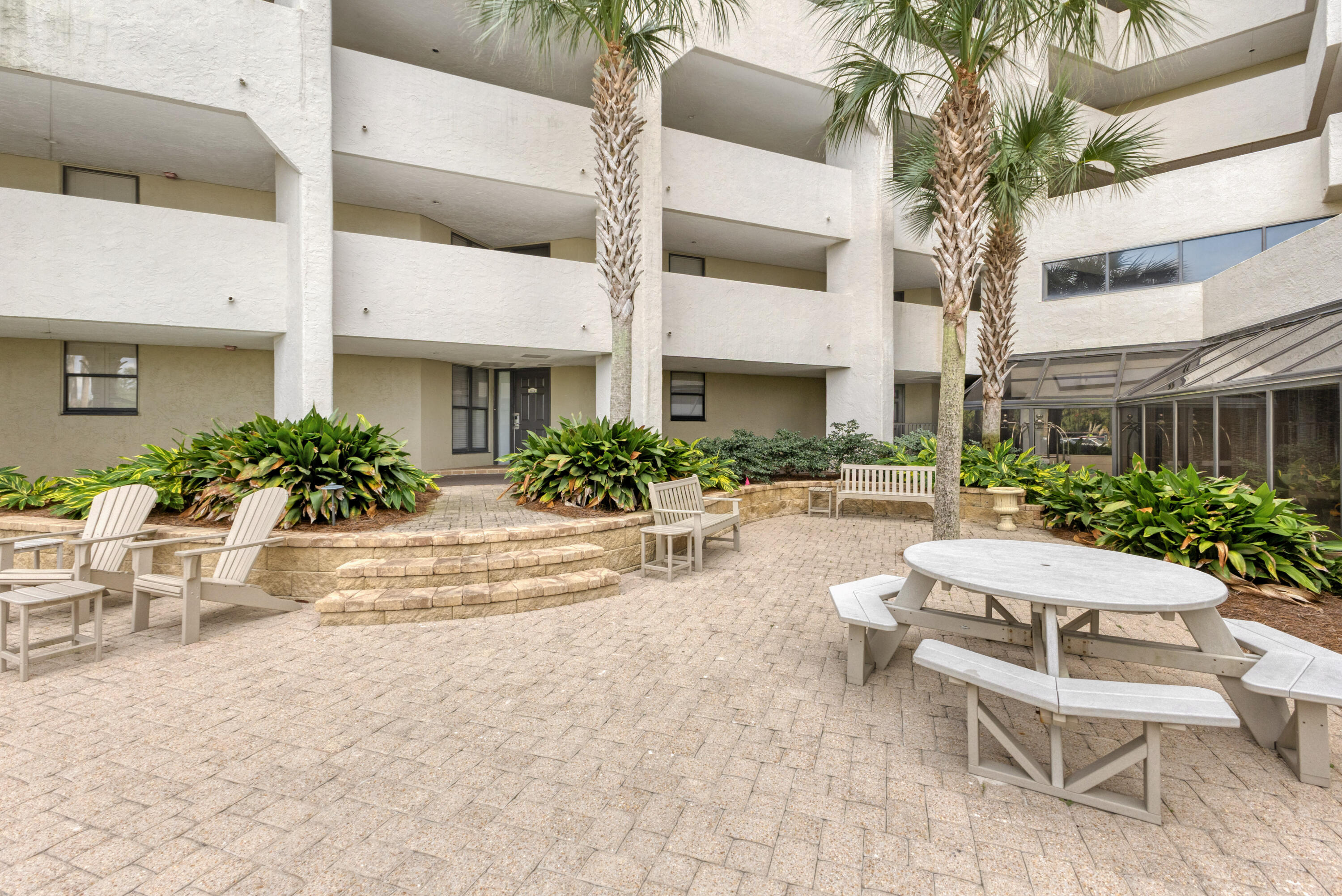BEACHSIDE 1 CONDO - Residential
