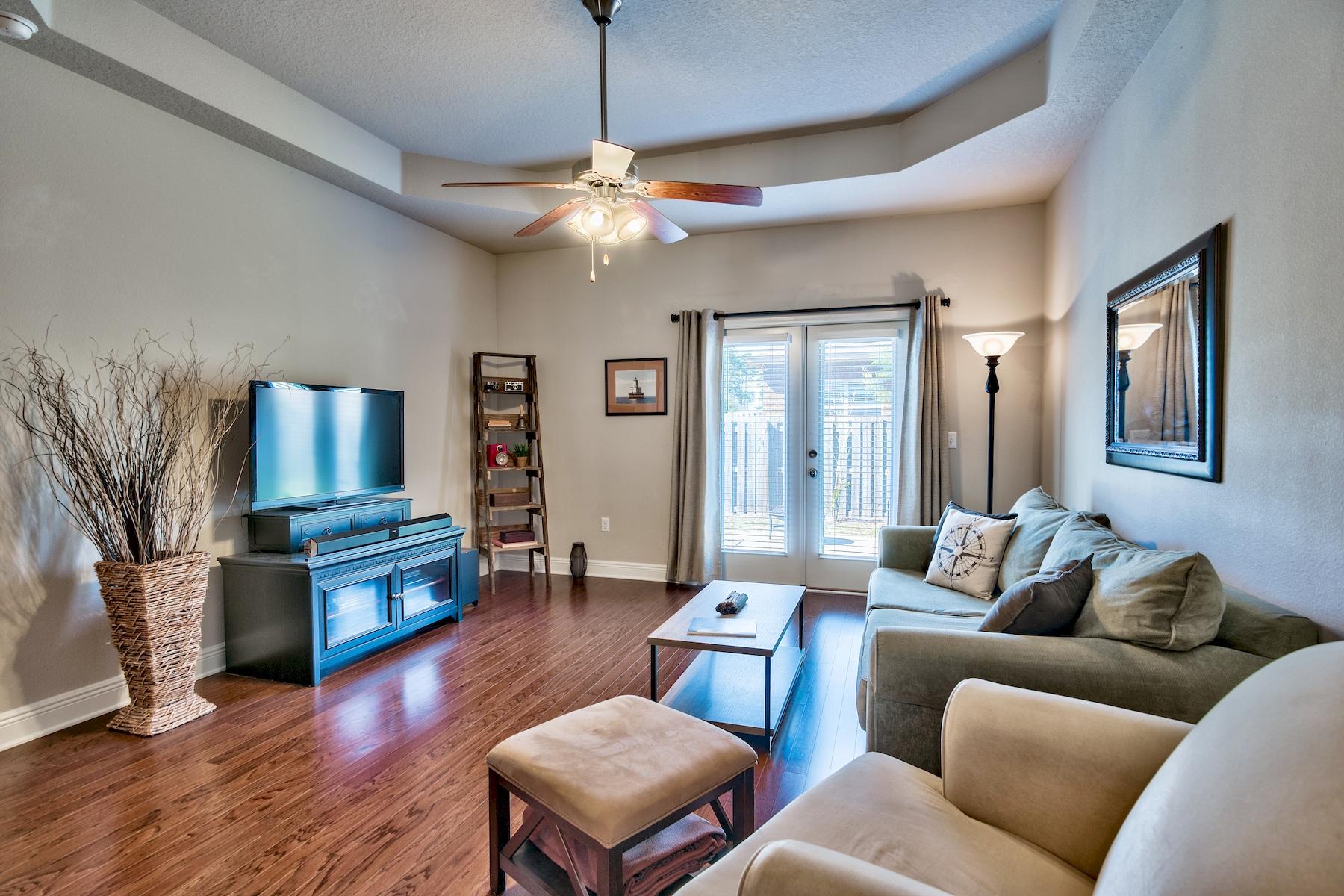 PEACH CREEK PH 1 - Residential