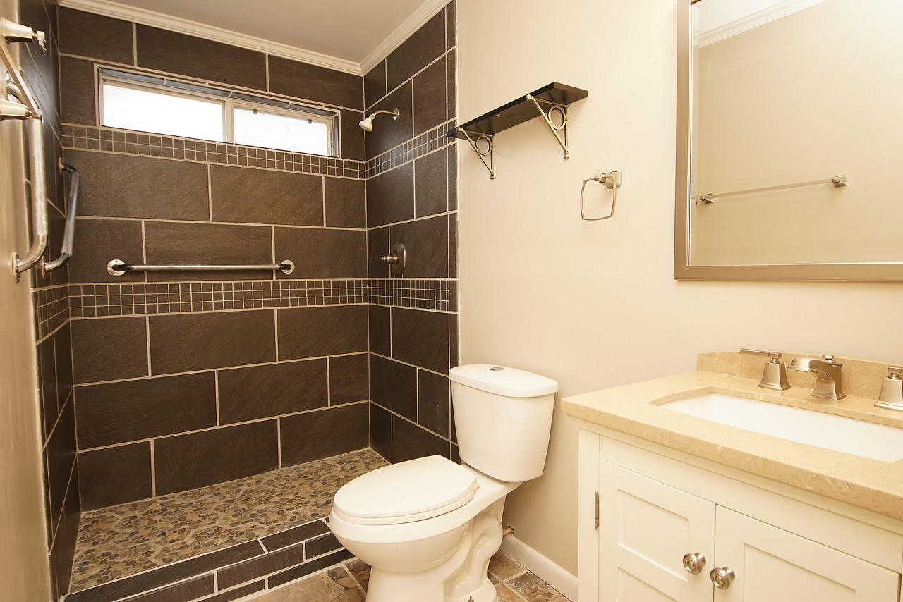 KELLY HILL ESTATES - Residential
