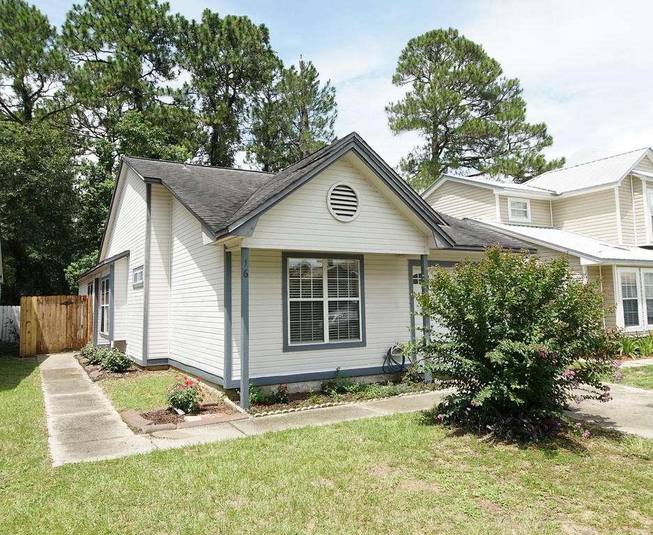 KELLY HILL ESTATES - Residential