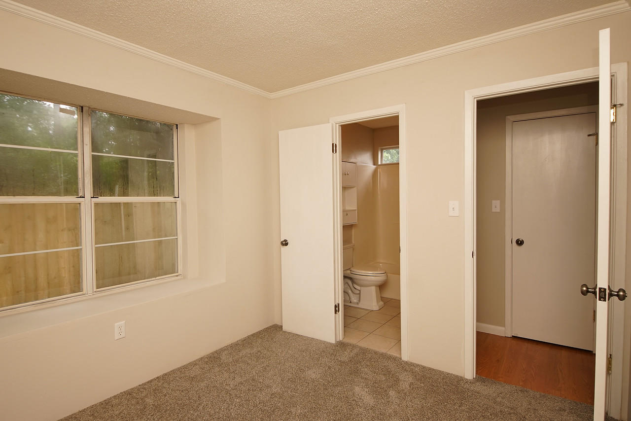 KELLY HILL ESTATES - Residential