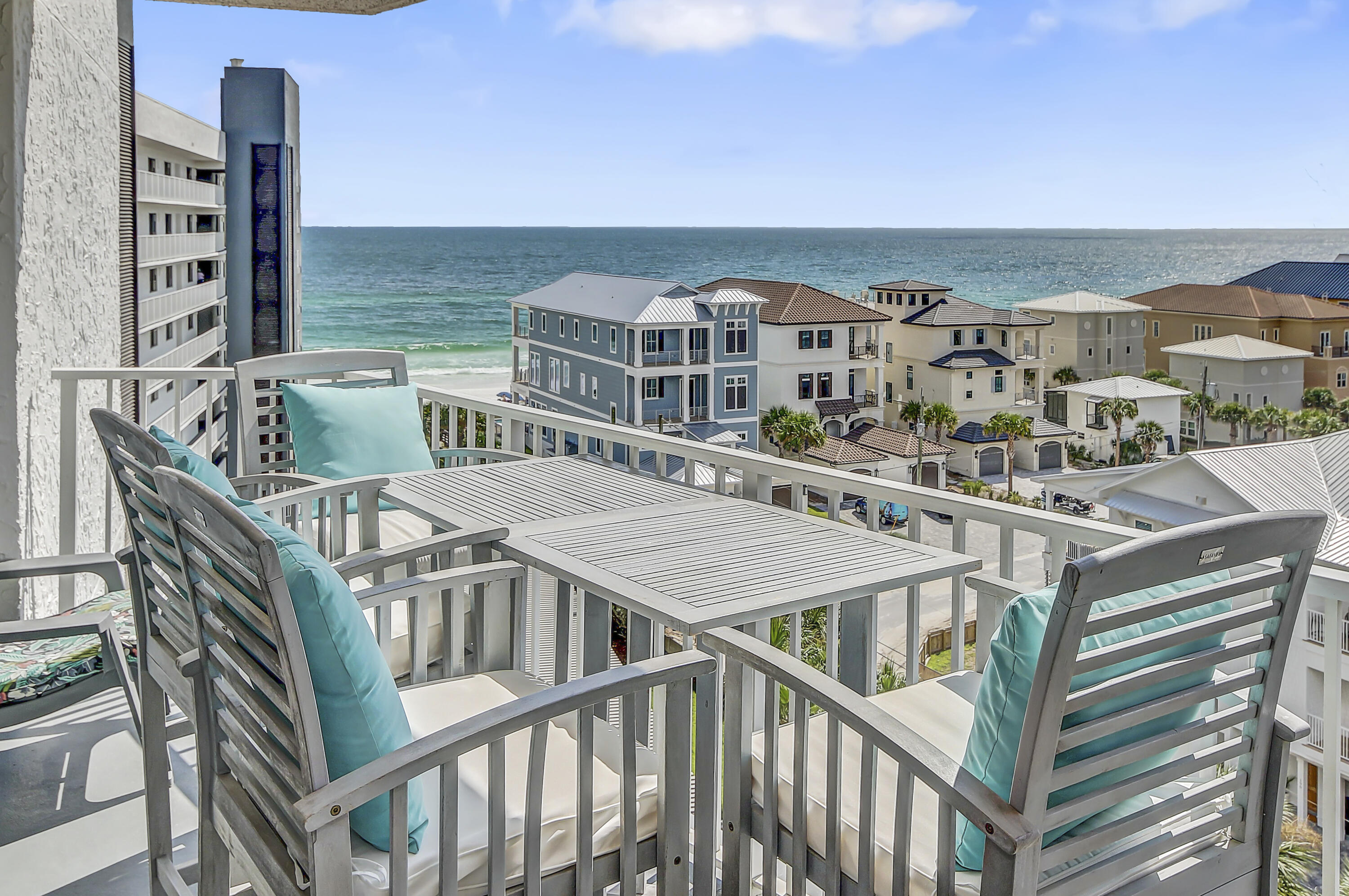 MAINSAIL CONDO PH 4 - Residential