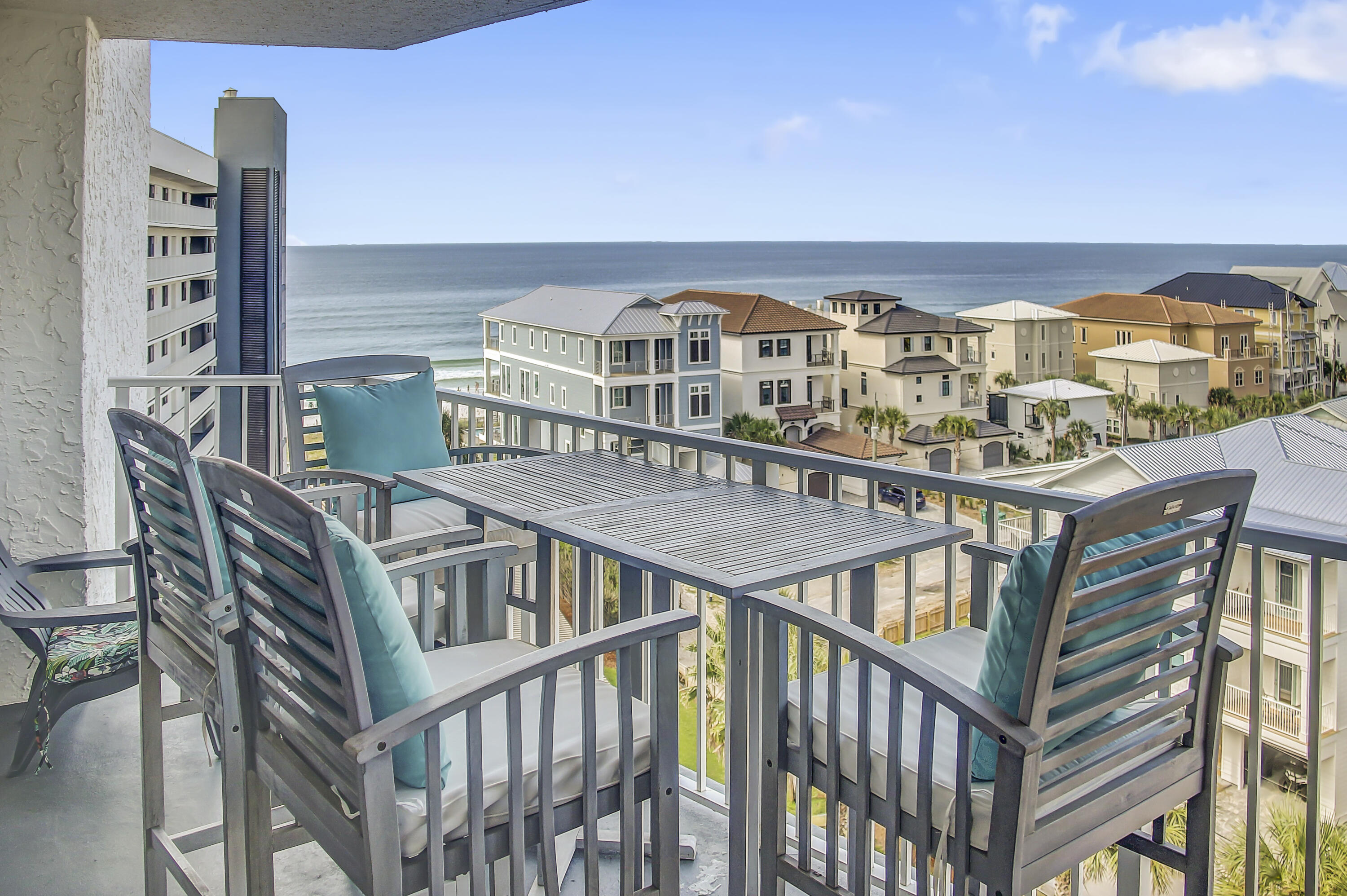 MAINSAIL CONDO PH 4 - Residential