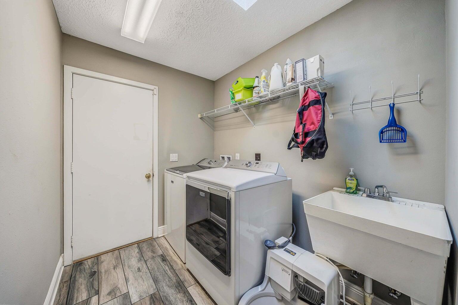 the glades - Residential Lease