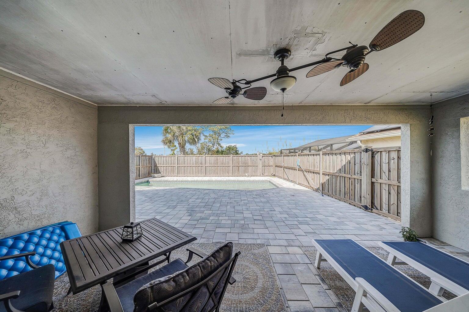 the glades - Residential Lease