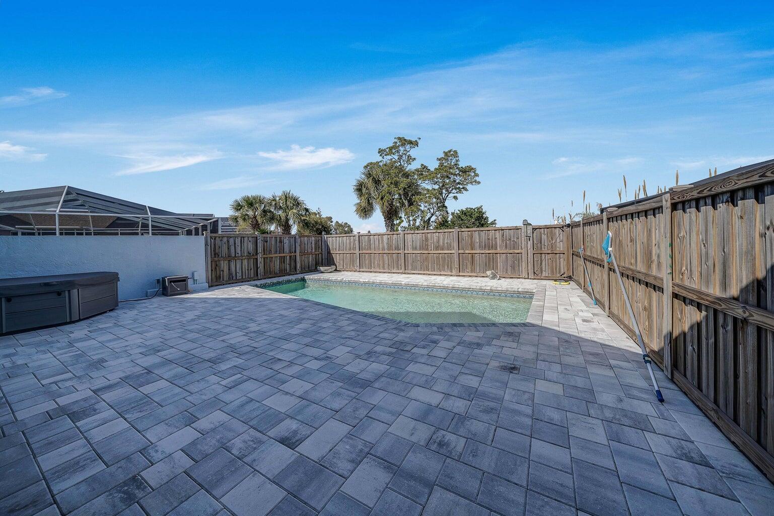 the glades - Residential Lease