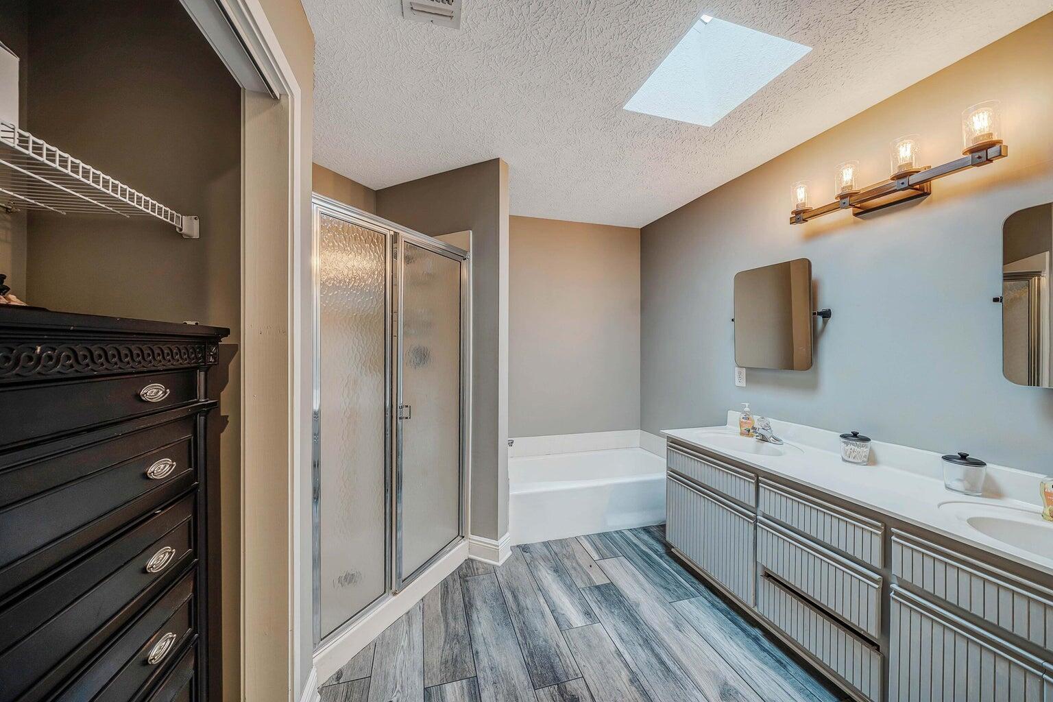 the glades - Residential Lease