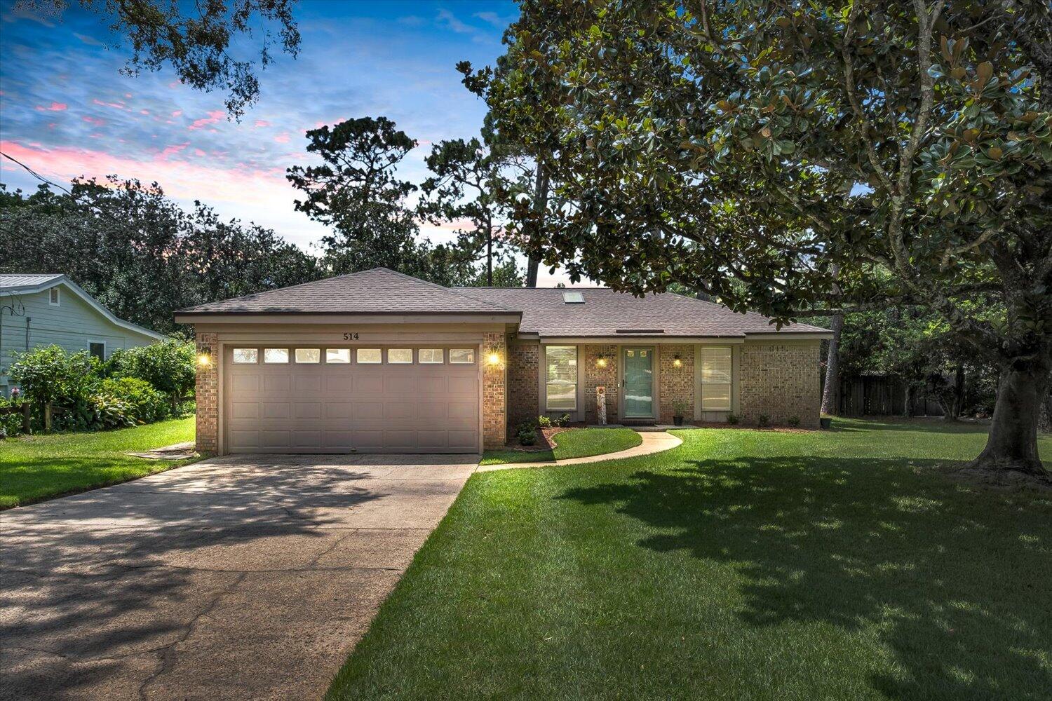 VALPARAISO PINECREST 5 - Residential