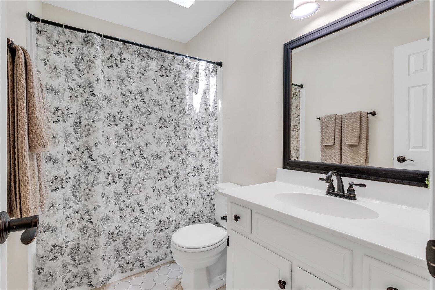 VALPARAISO PINECREST 5 - Residential