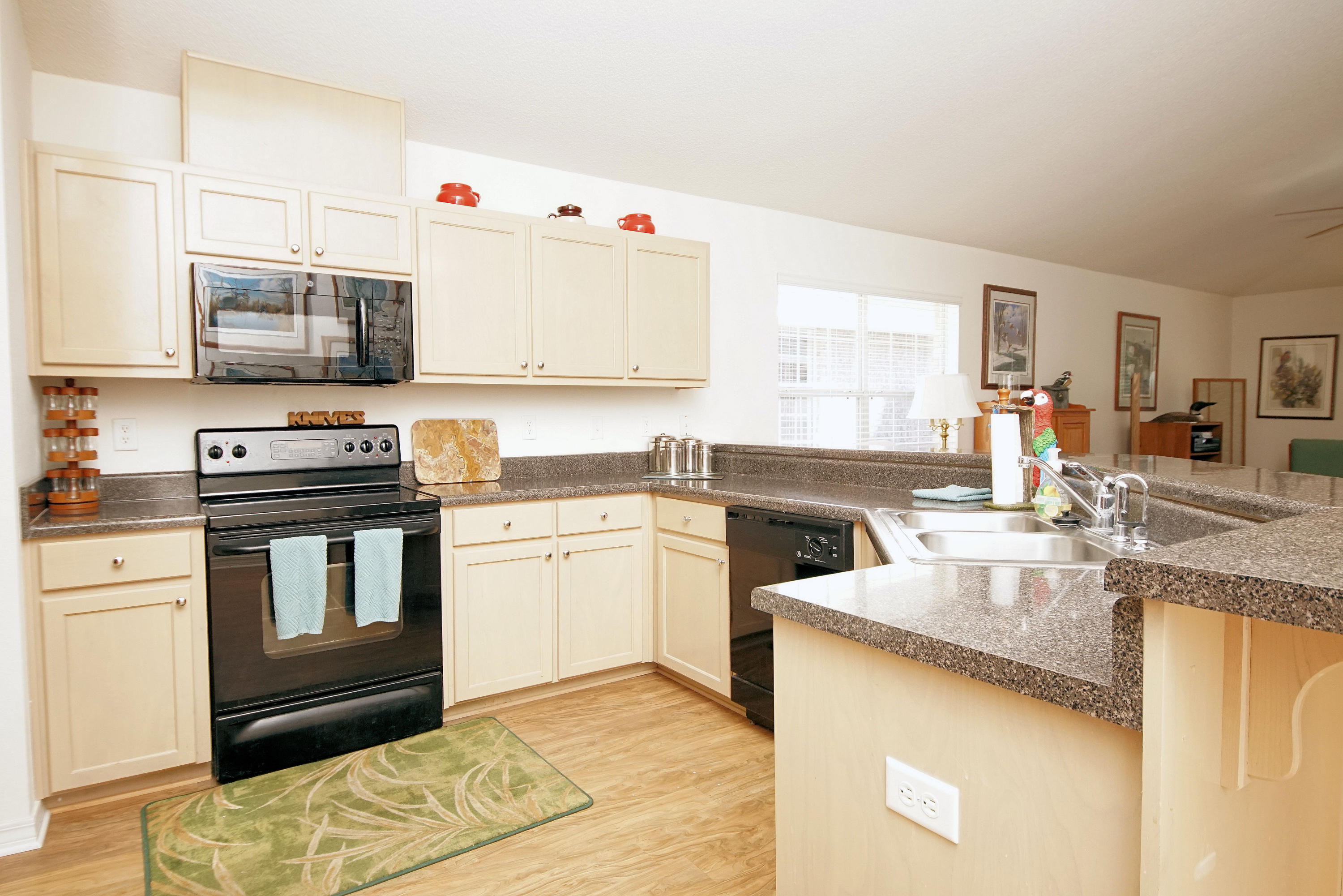 MARSH HARBOR - Residential