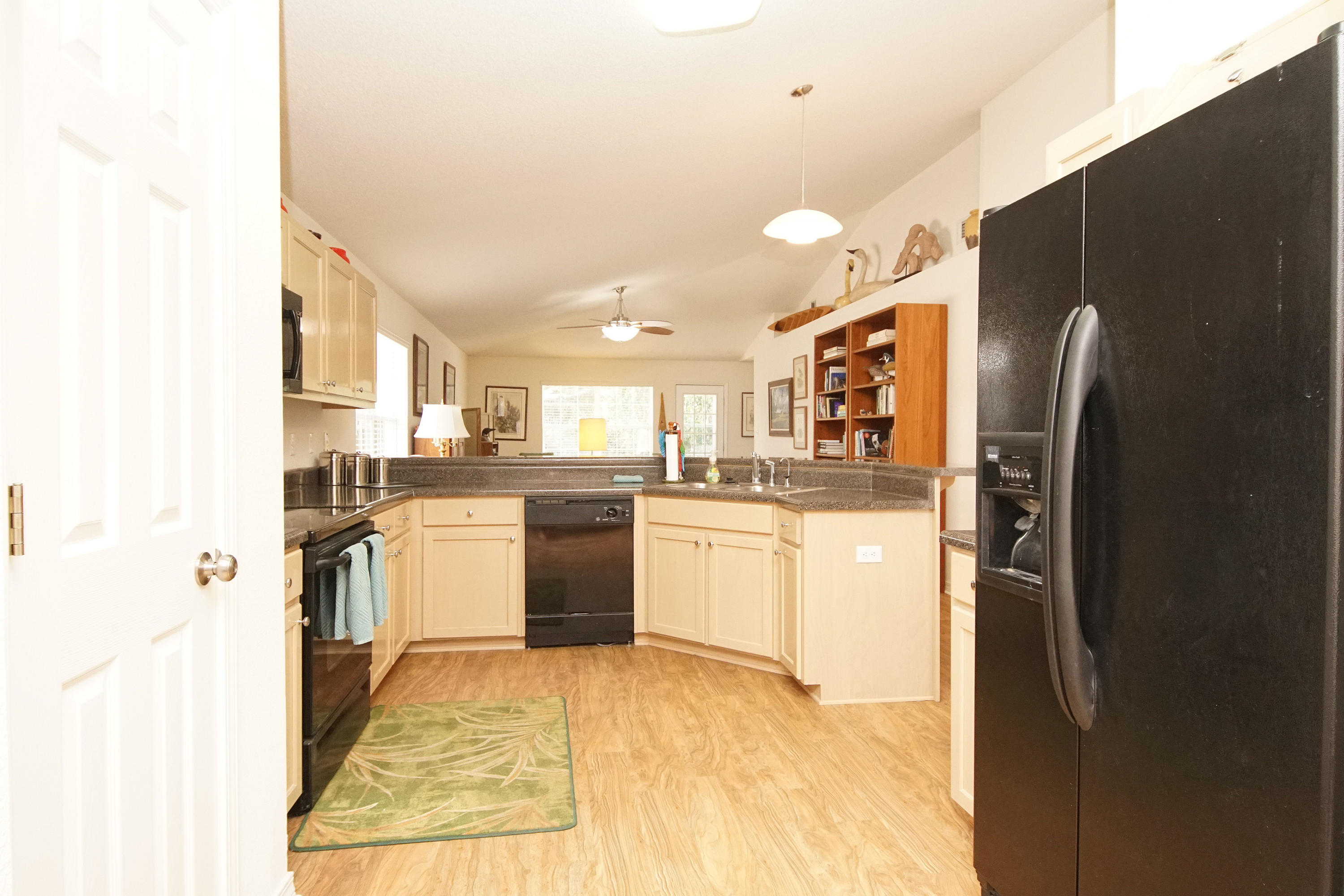 MARSH HARBOR - Residential