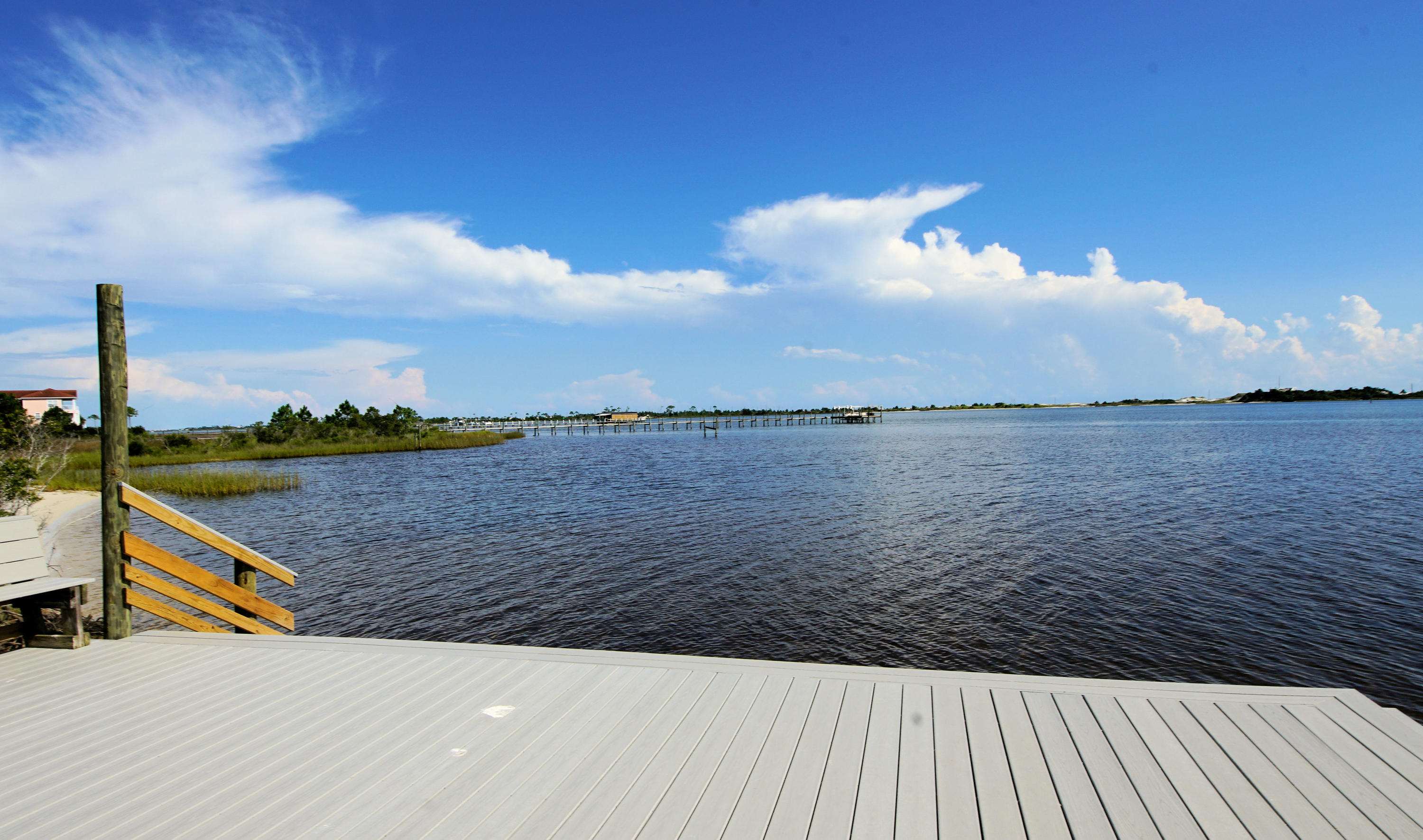 MARSH HARBOR - Residential