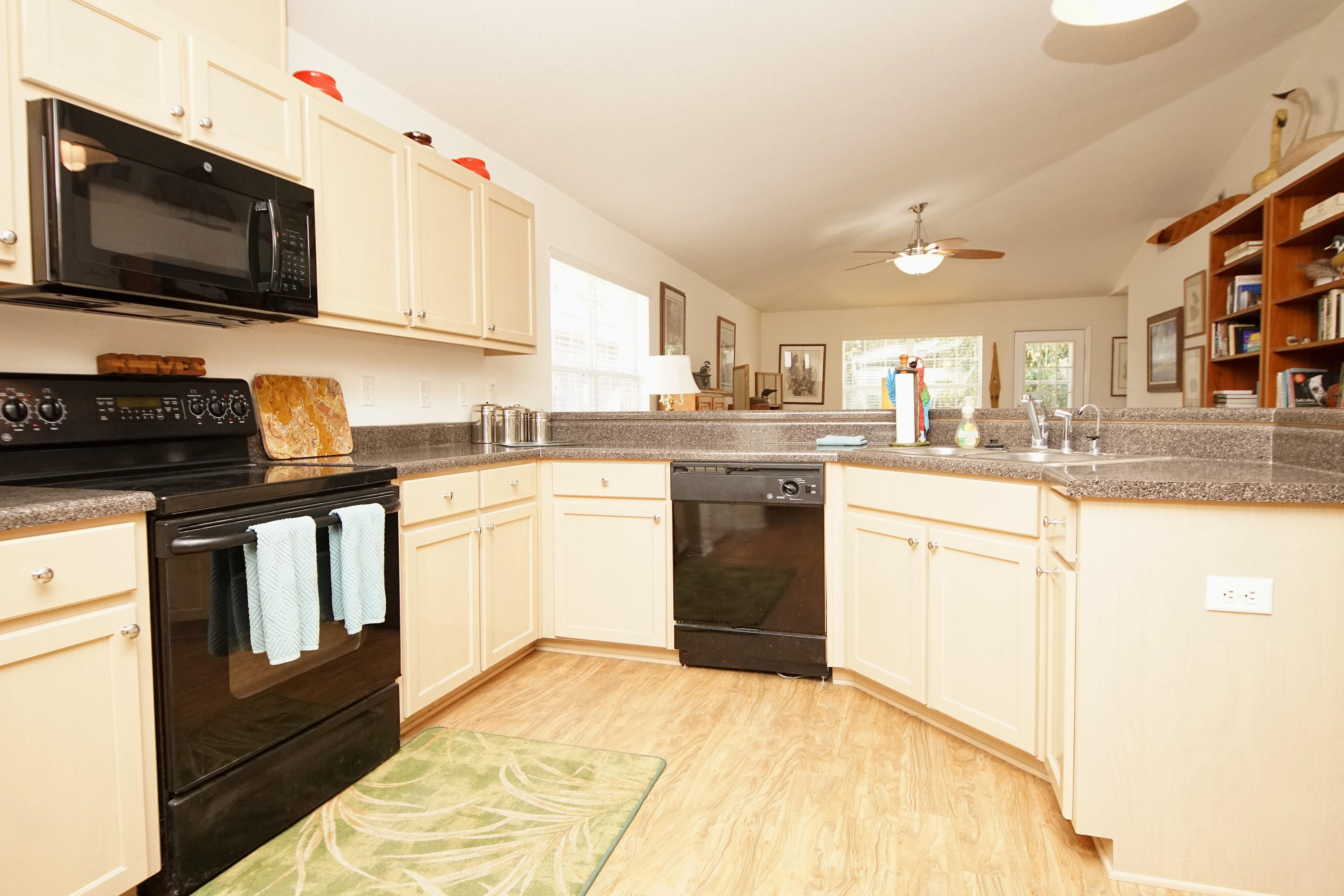 MARSH HARBOR - Residential