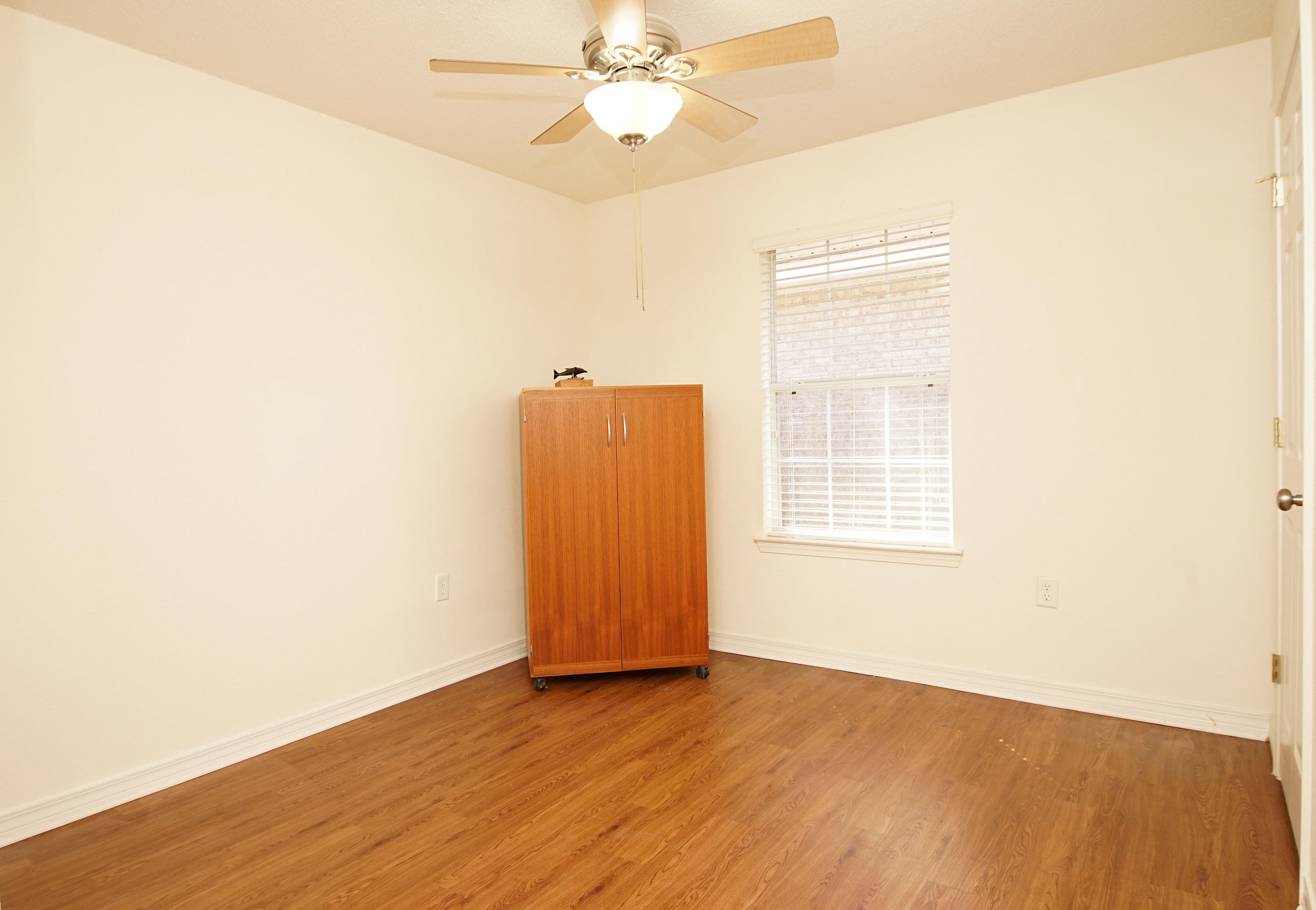 MARSH HARBOR - Residential