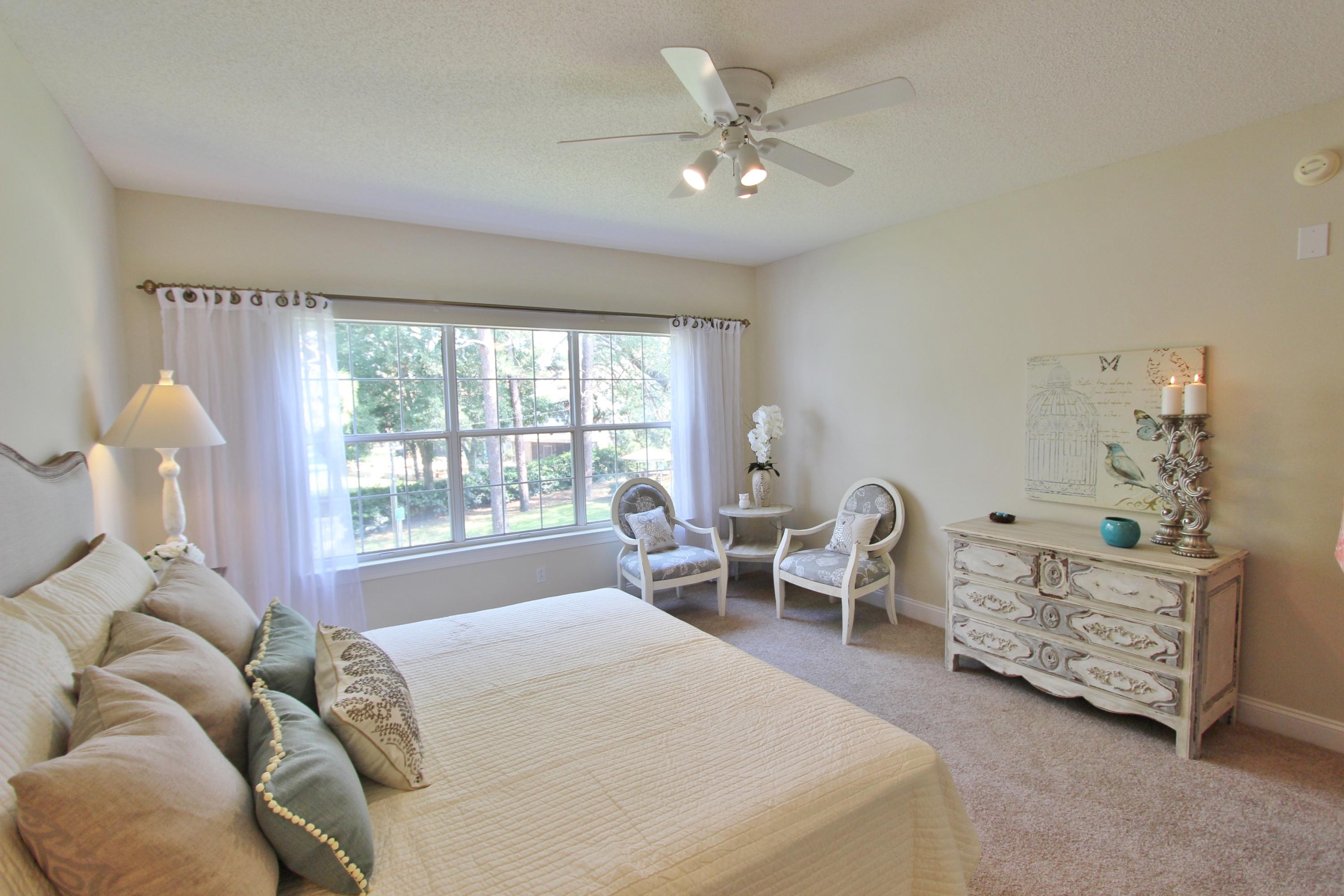 LAGUNA LANDING - Residential