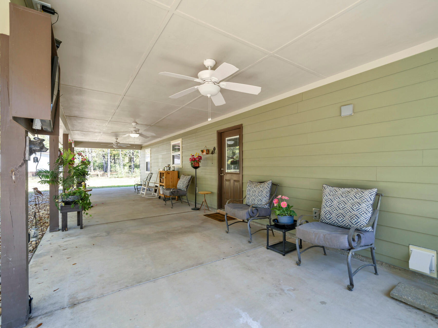 FOXES RUN 1ST ADDN - Residential