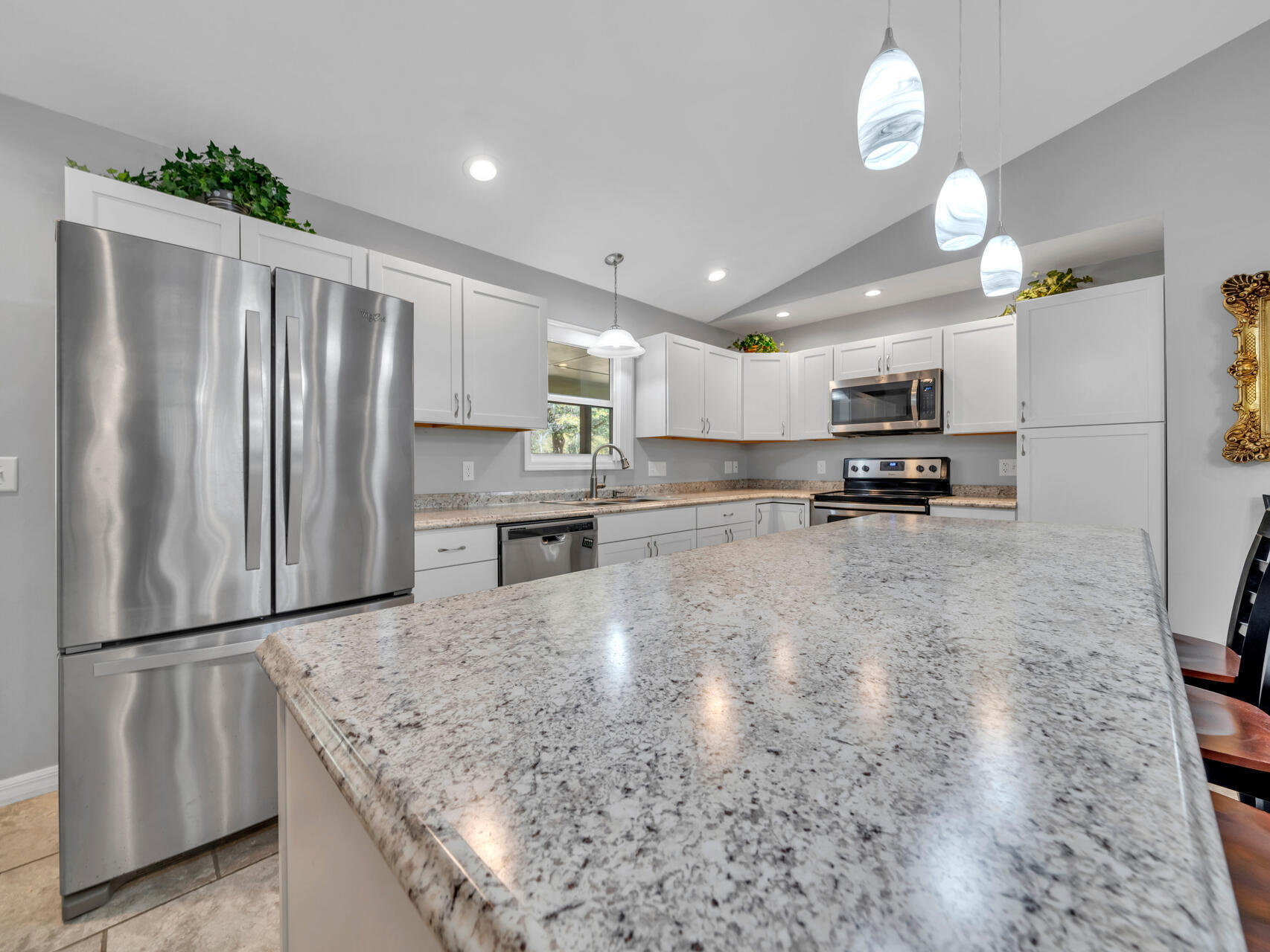 FOXES RUN 1ST ADDN - Residential