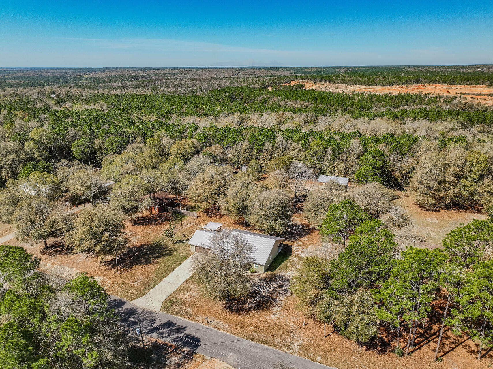 FOXES RUN 1ST ADDN - Residential