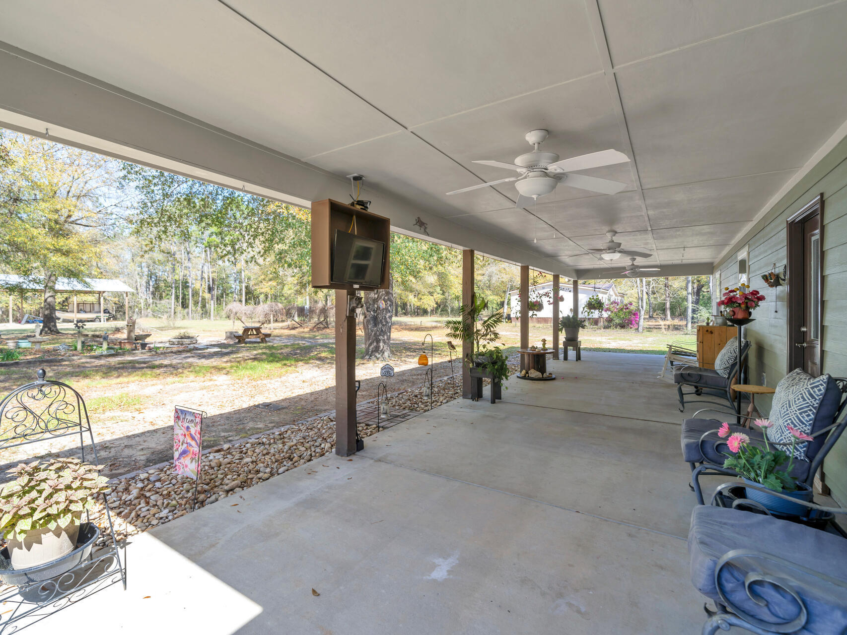 FOXES RUN 1ST ADDN - Residential