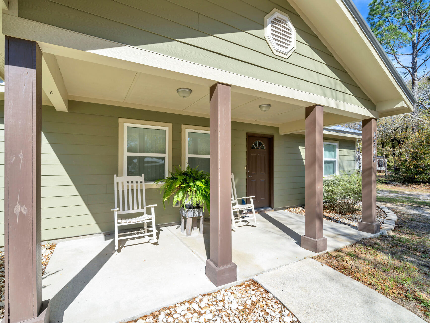 FOXES RUN 1ST ADDN - Residential