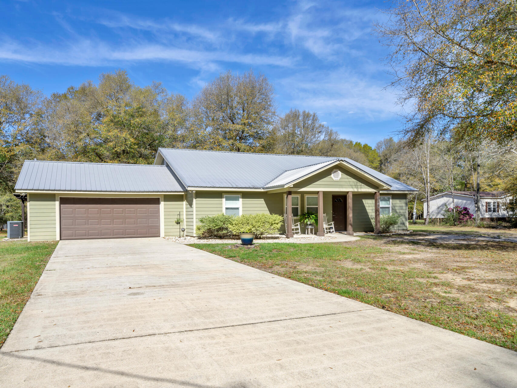 FOXES RUN 1ST ADDN - Residential