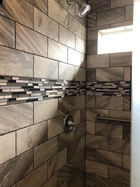 LIGHTHOUSE POINTE UNIT 1 & 2 - Residential