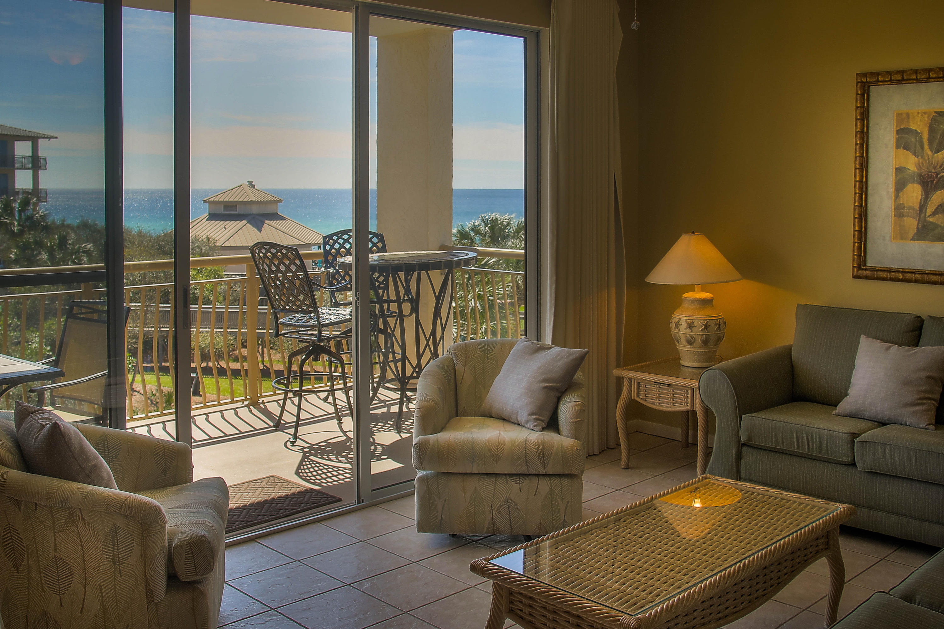 HIGH POINTE RESORT CONDO - Residential