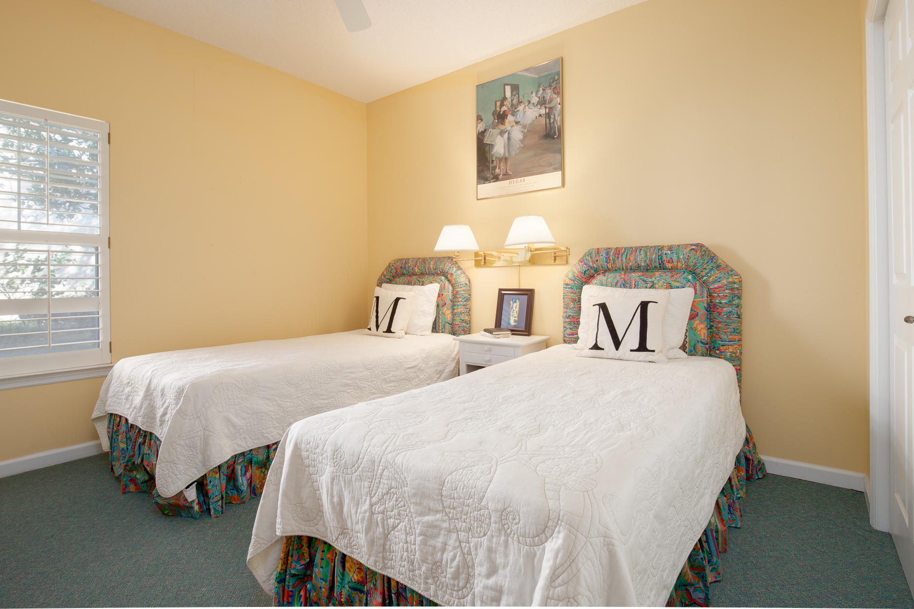 NORTH SHORE T/H - Residential