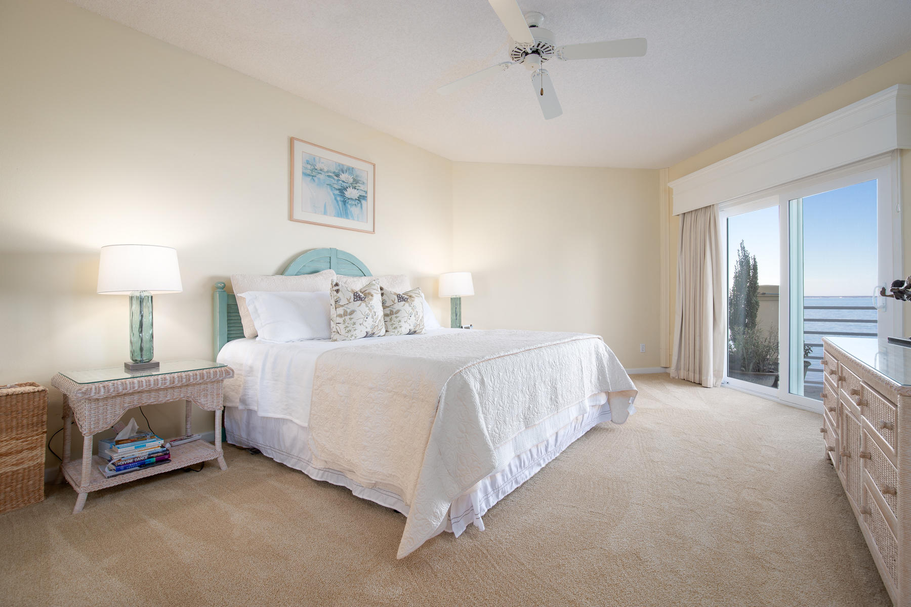 NORTH SHORE T/H - Residential