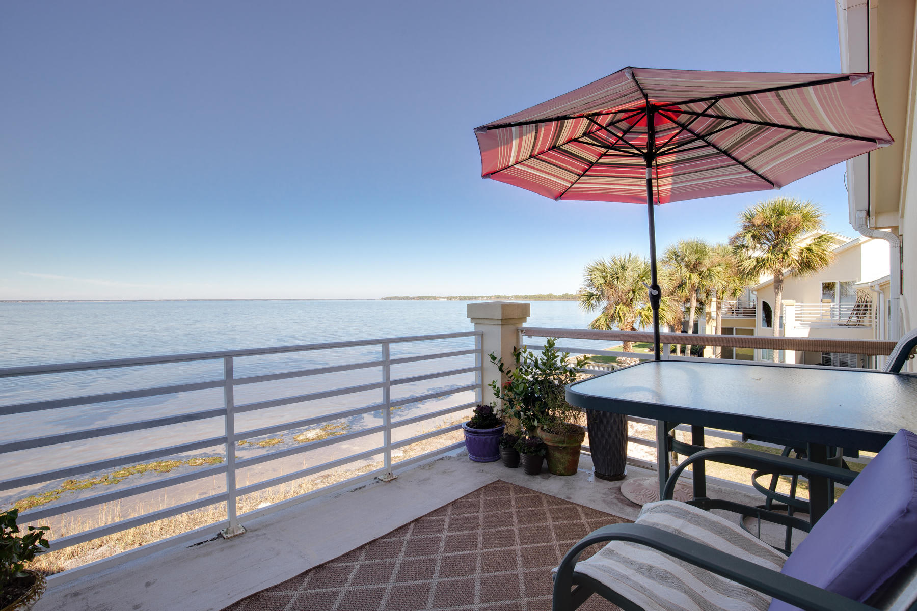 NORTH SHORE T/H - Residential