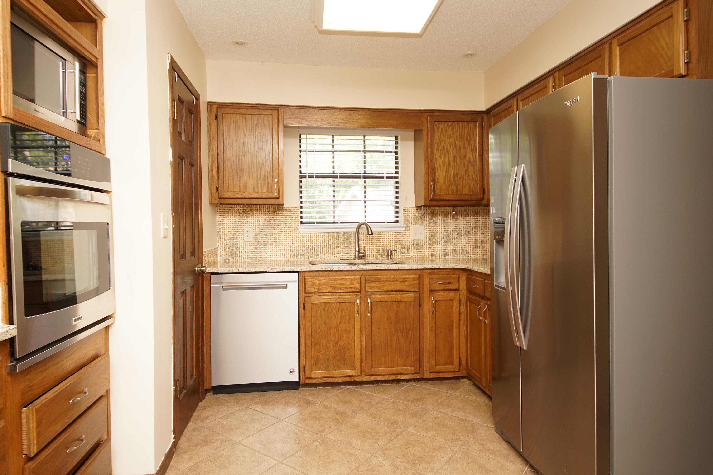 RAINTREE ESTATES #2 - Residential