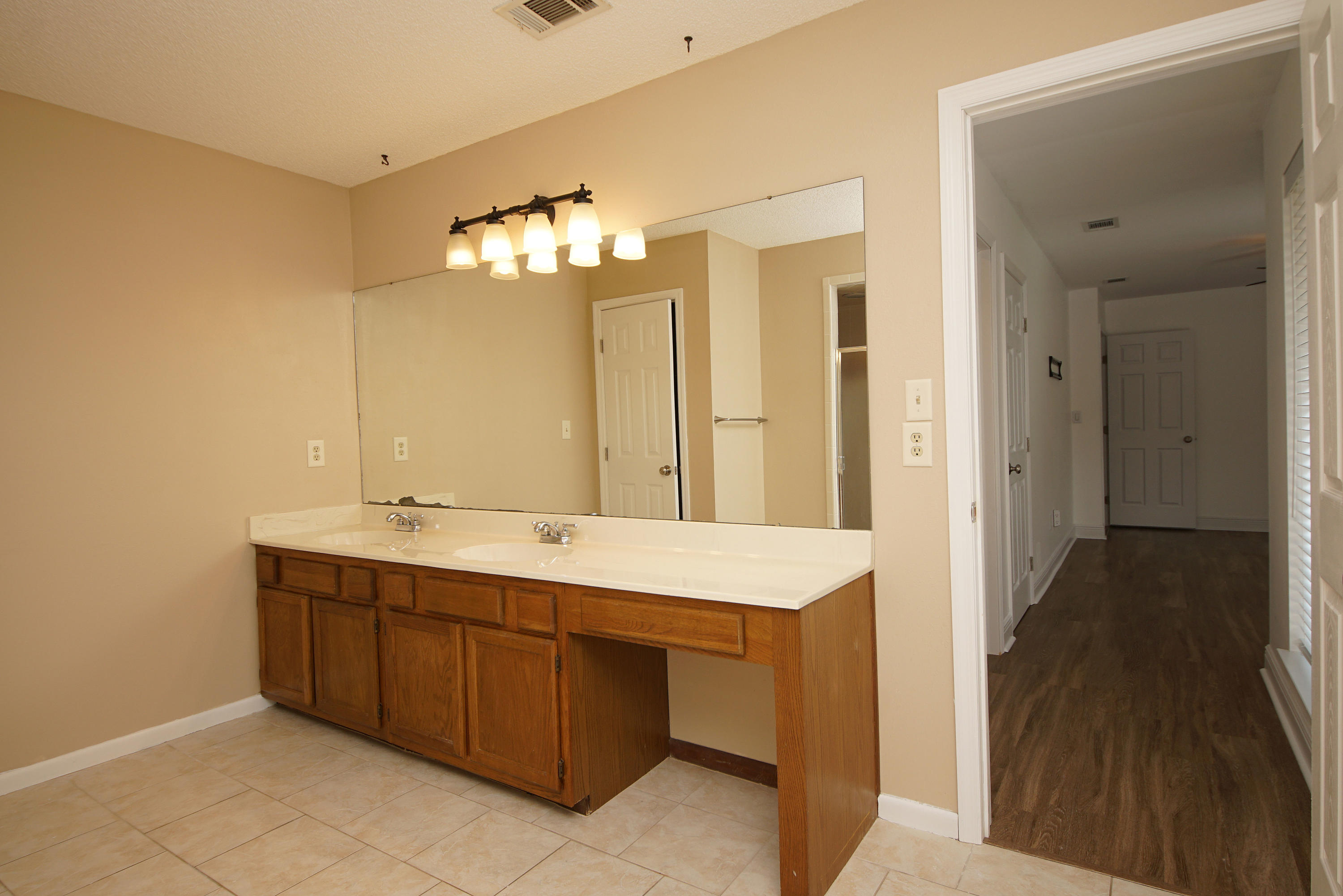 RAINTREE ESTATES #2 - Residential