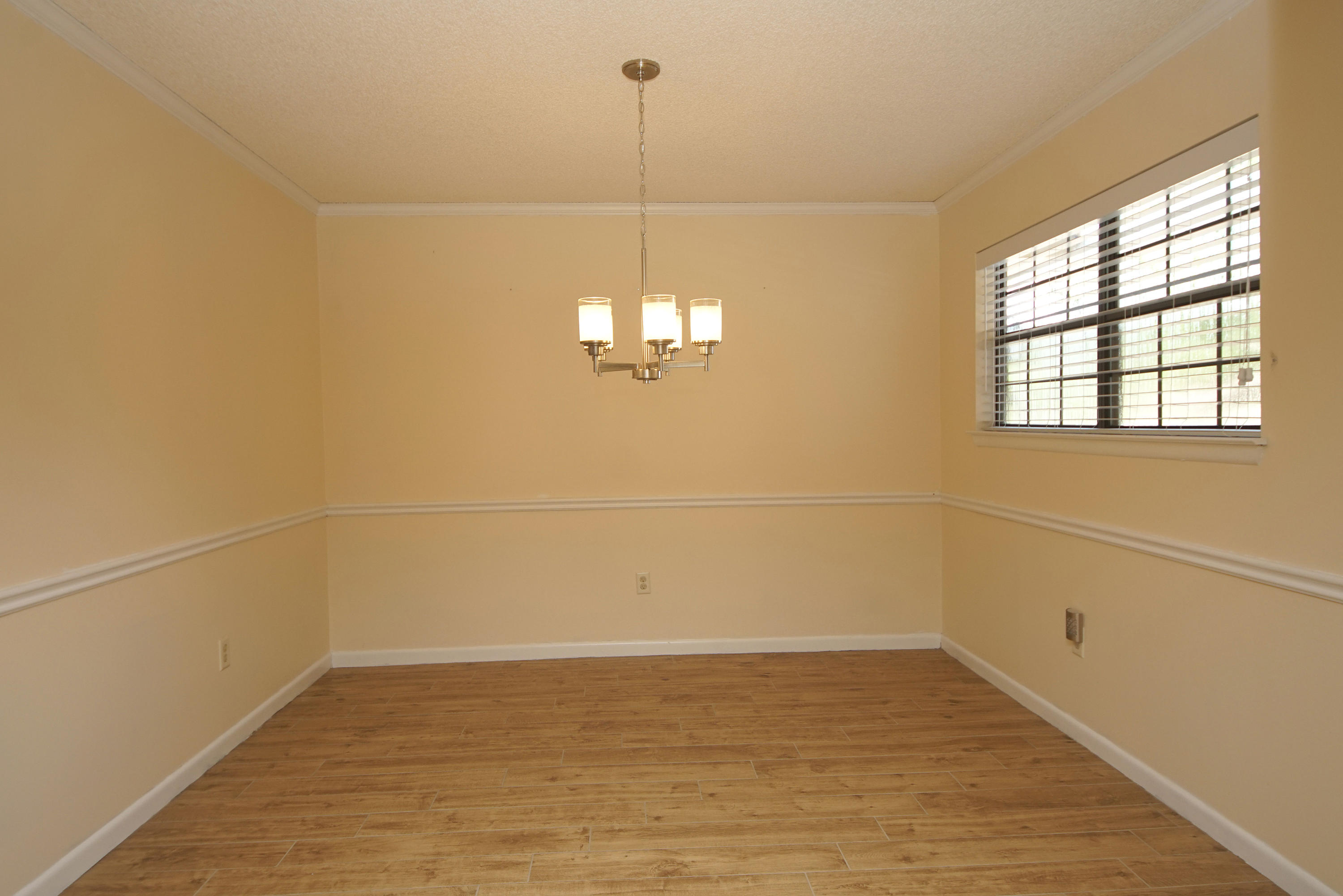 RAINTREE ESTATES #2 - Residential